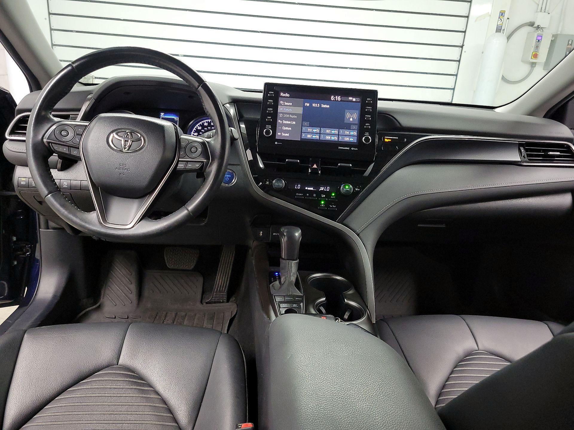 Thumbnail: 2022 Toyota Camry - 9