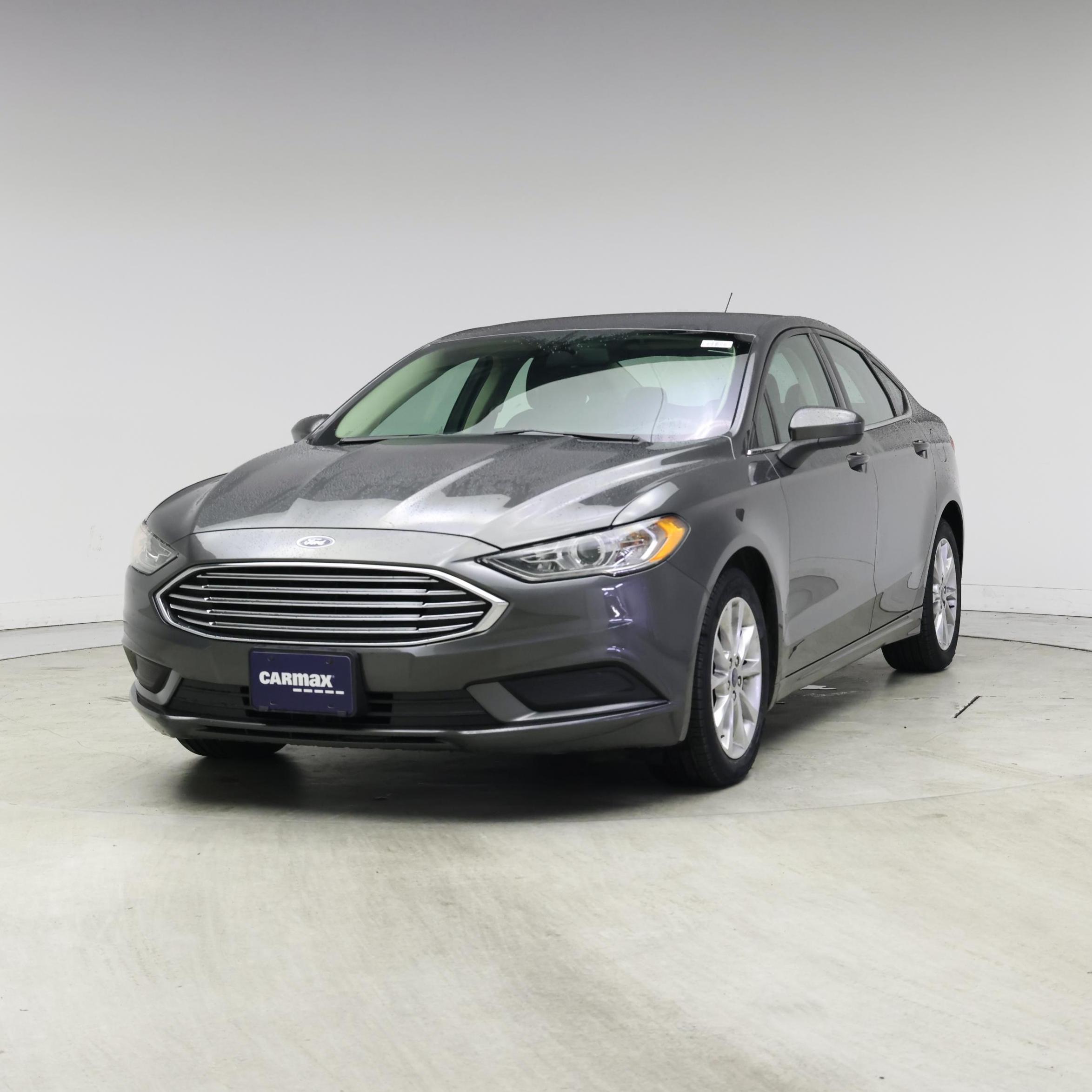 Thumbnail: 2017 Ford Fusion - 4