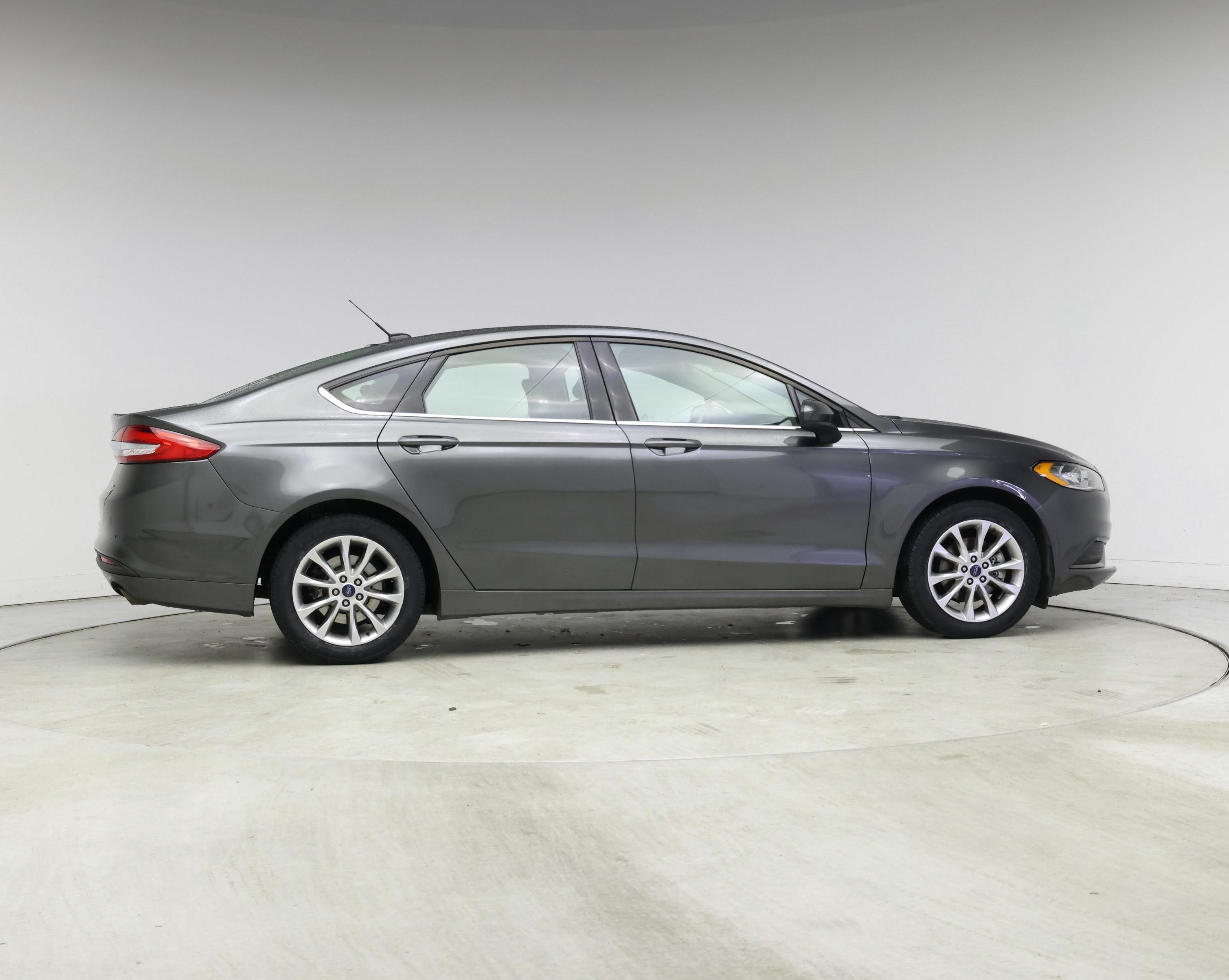 Thumbnail: 2017 Ford Fusion - 7