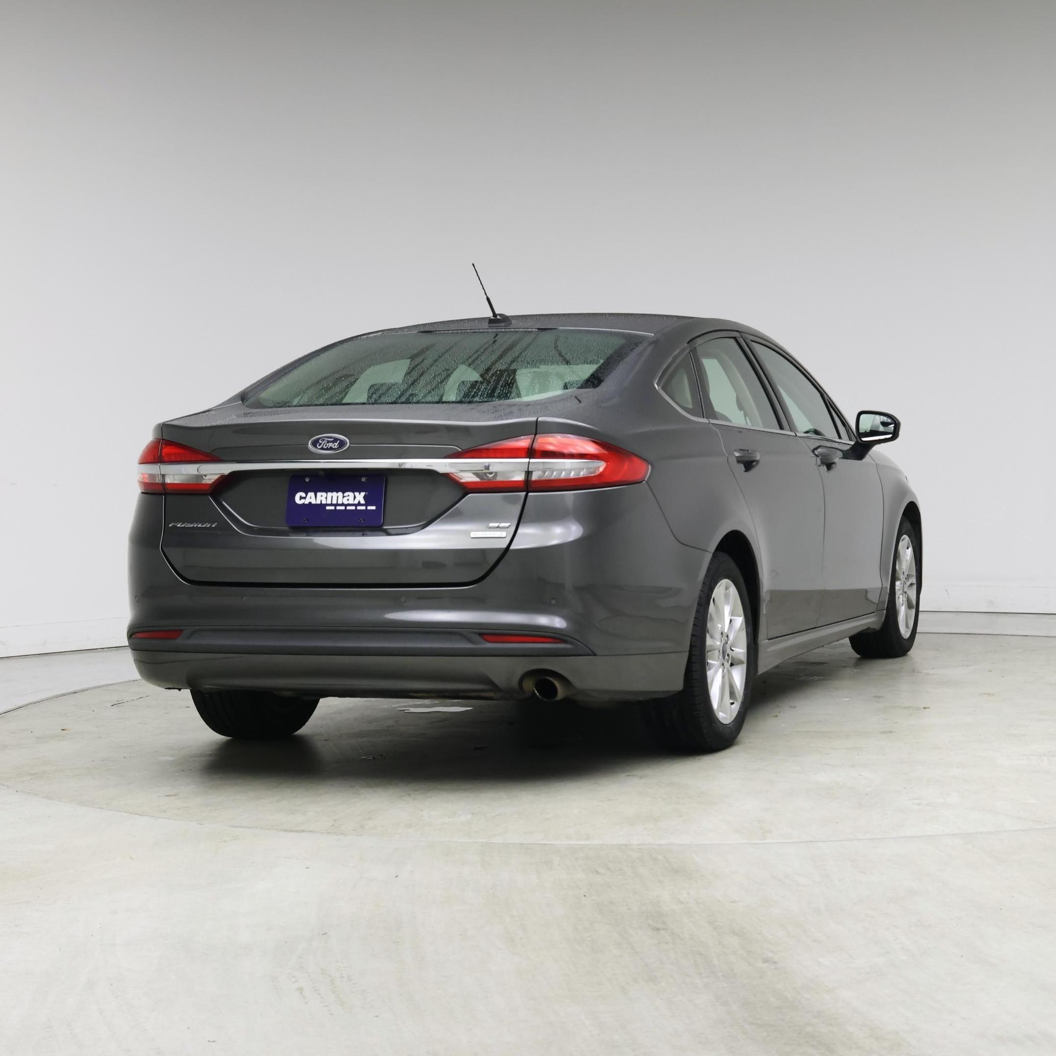 Thumbnail: 2017 Ford Fusion - 8