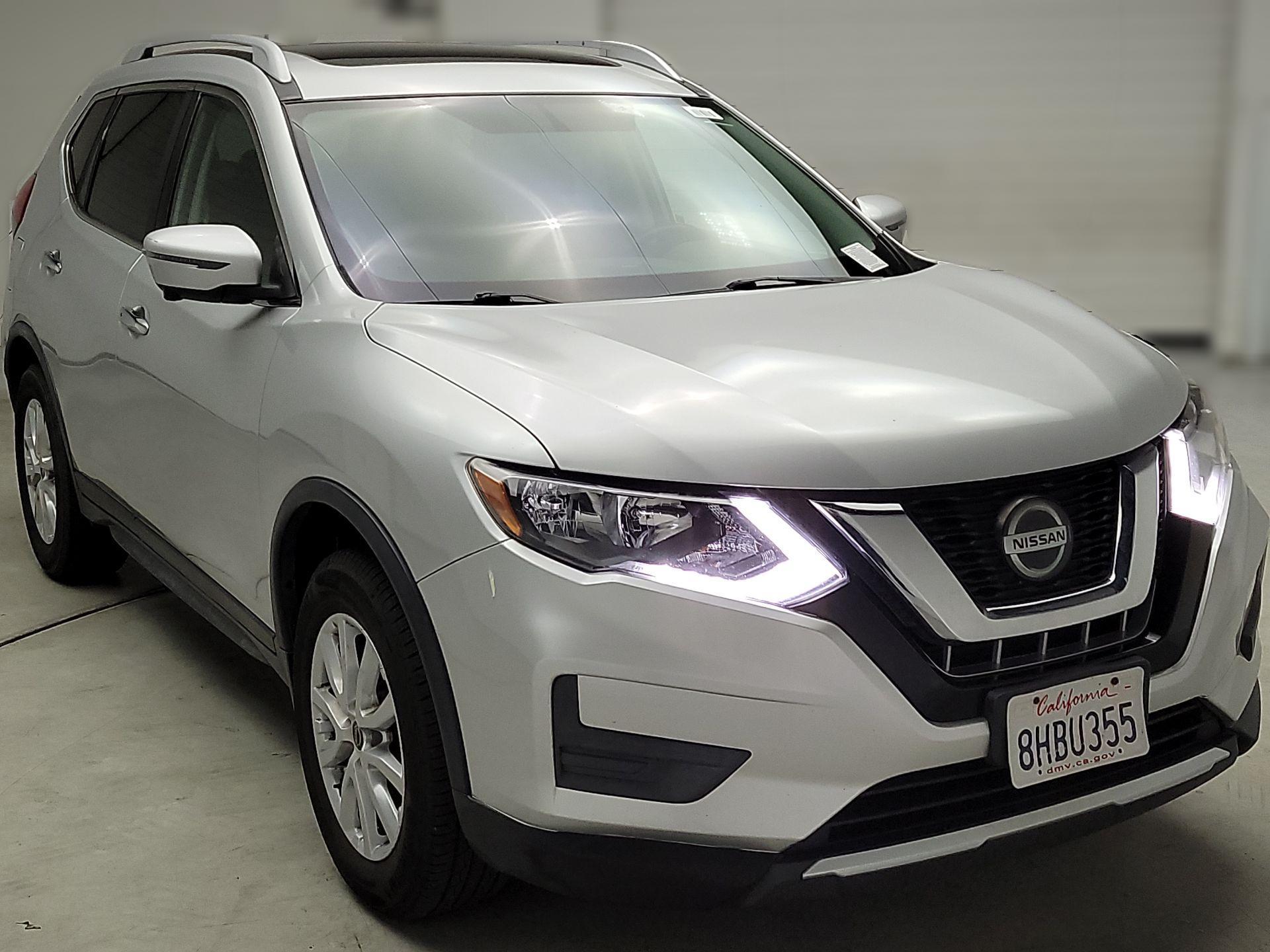 Thumbnail: 2018 Nissan Rogue - 1