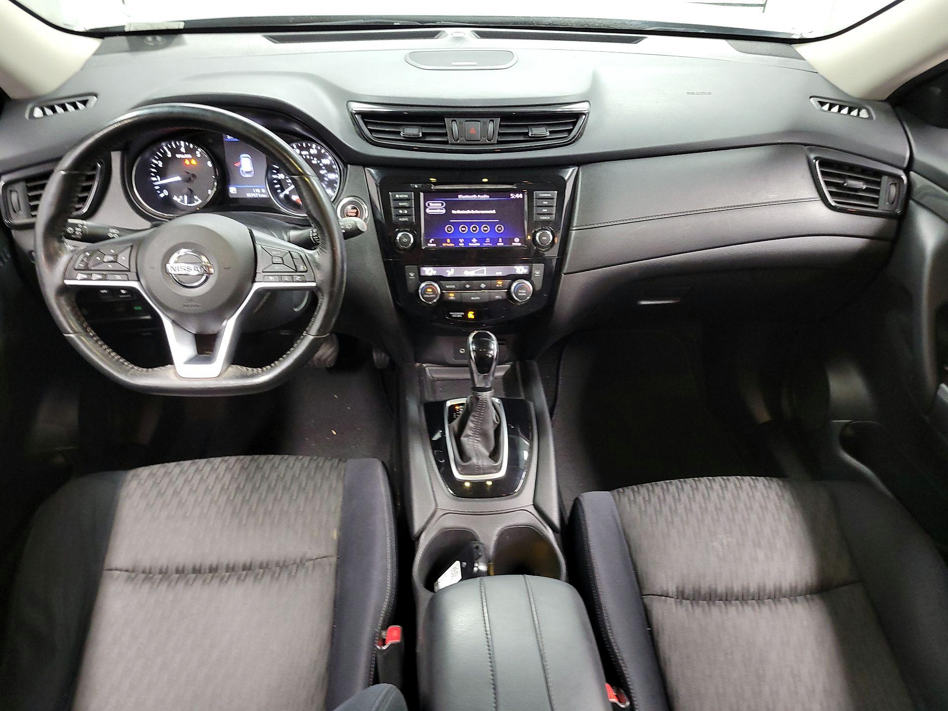 Thumbnail: 2018 Nissan Rogue - 8