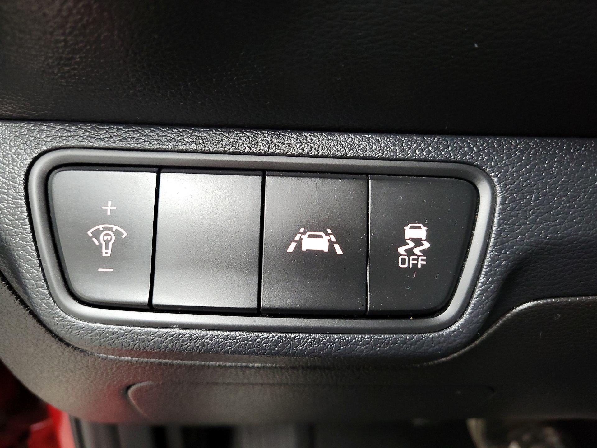 Thumbnail: 2019 Kia Forte - 13