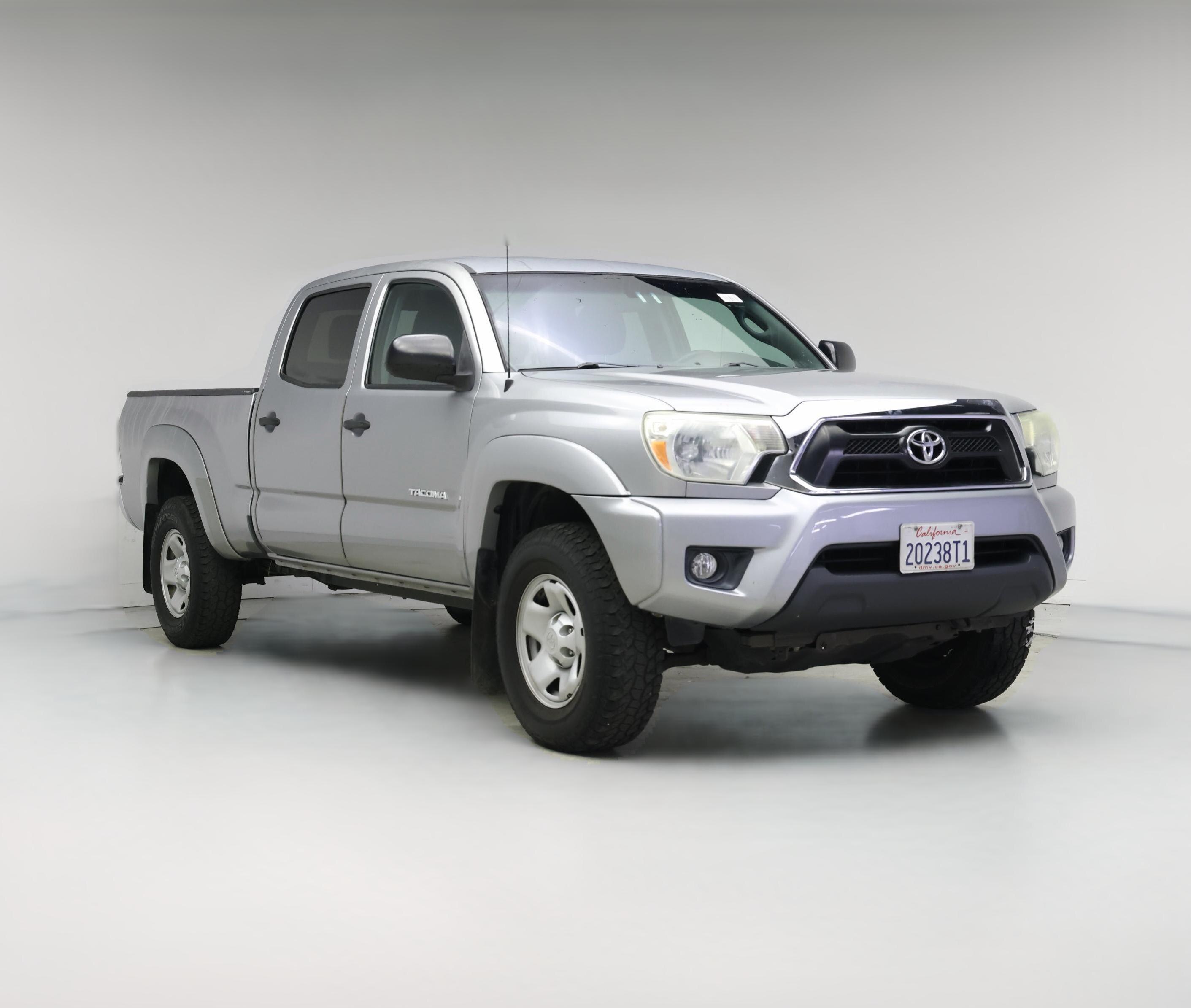 Thumbnail: 2015 Toyota Tacoma - 1