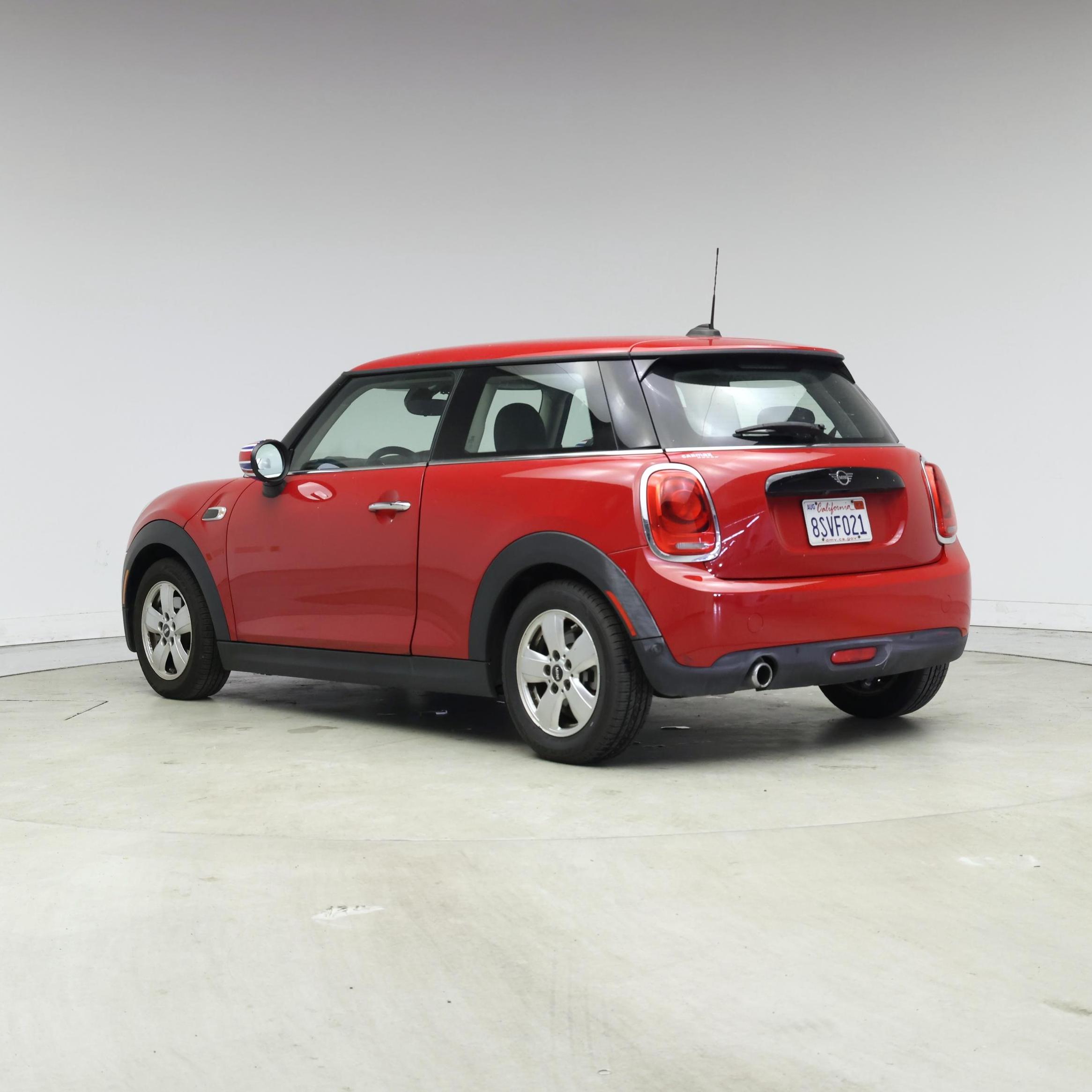 Thumbnail: 2021 MINI Cooper Hardtop - 2
