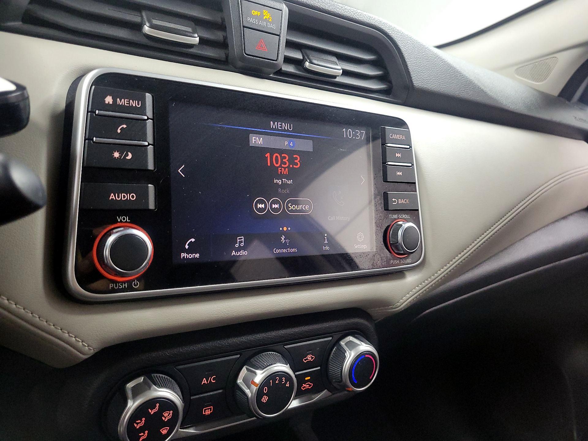 Thumbnail: 2020 Nissan Versa - 14