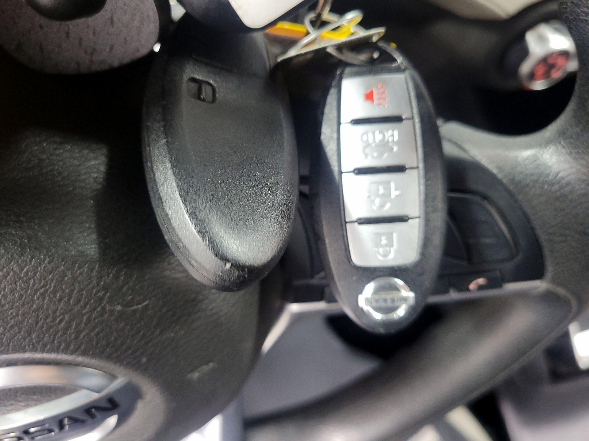 Thumbnail: 2020 Nissan Versa - 20