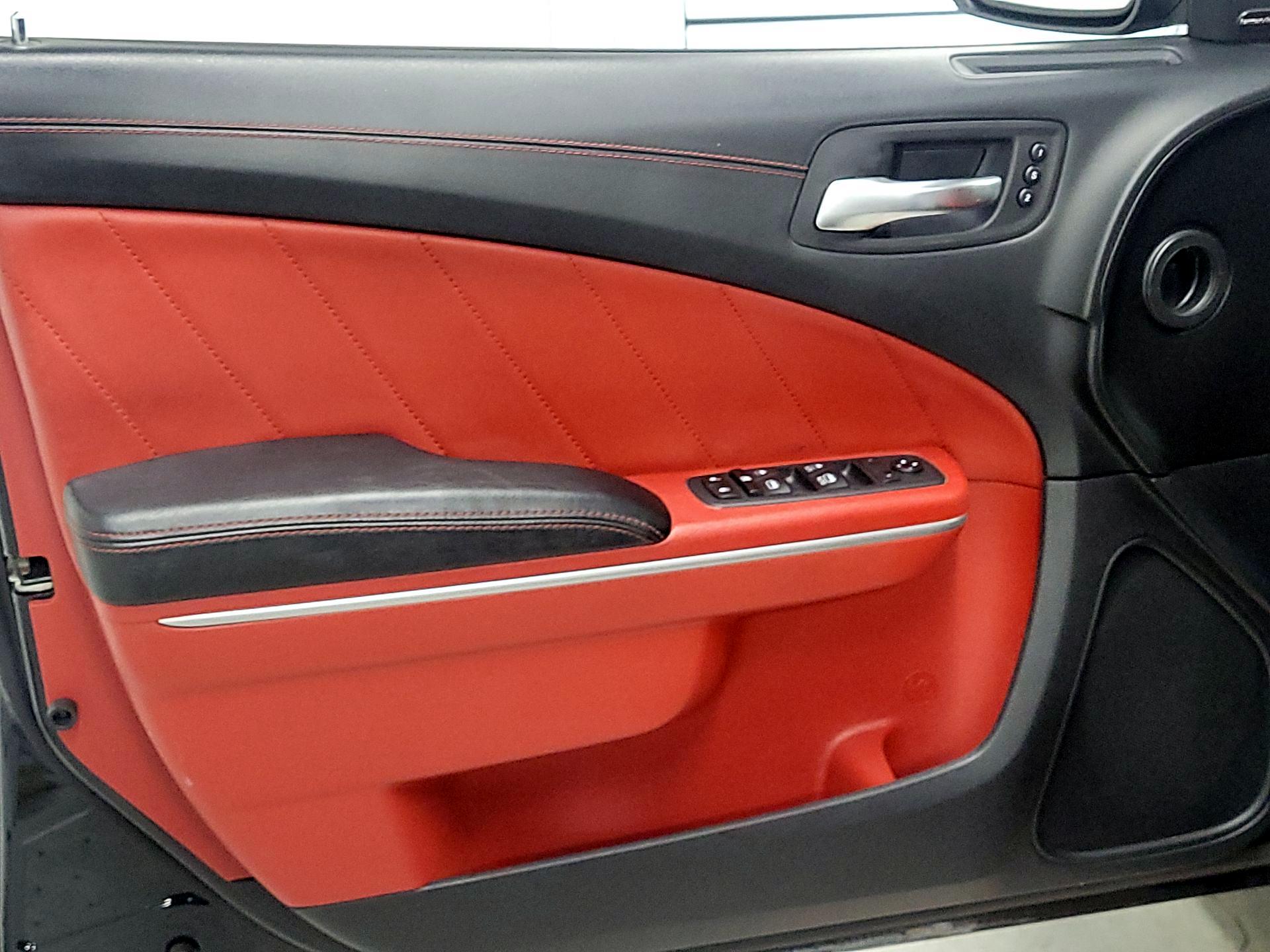 Thumbnail: 2020 Dodge Charger - 12