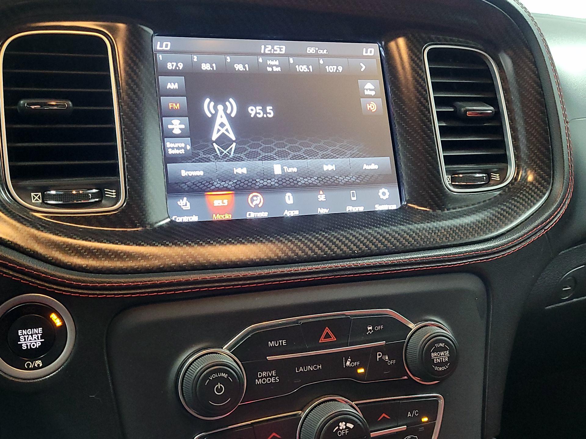 Thumbnail: 2020 Dodge Charger - 15