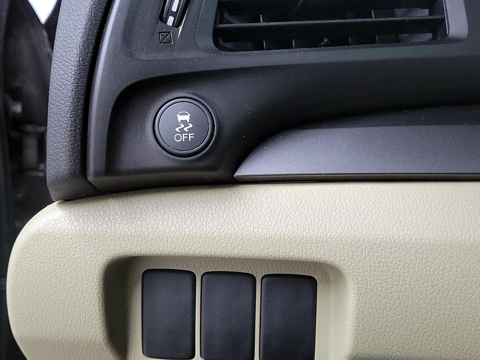 Thumbnail: 2015 Acura ILX - 13