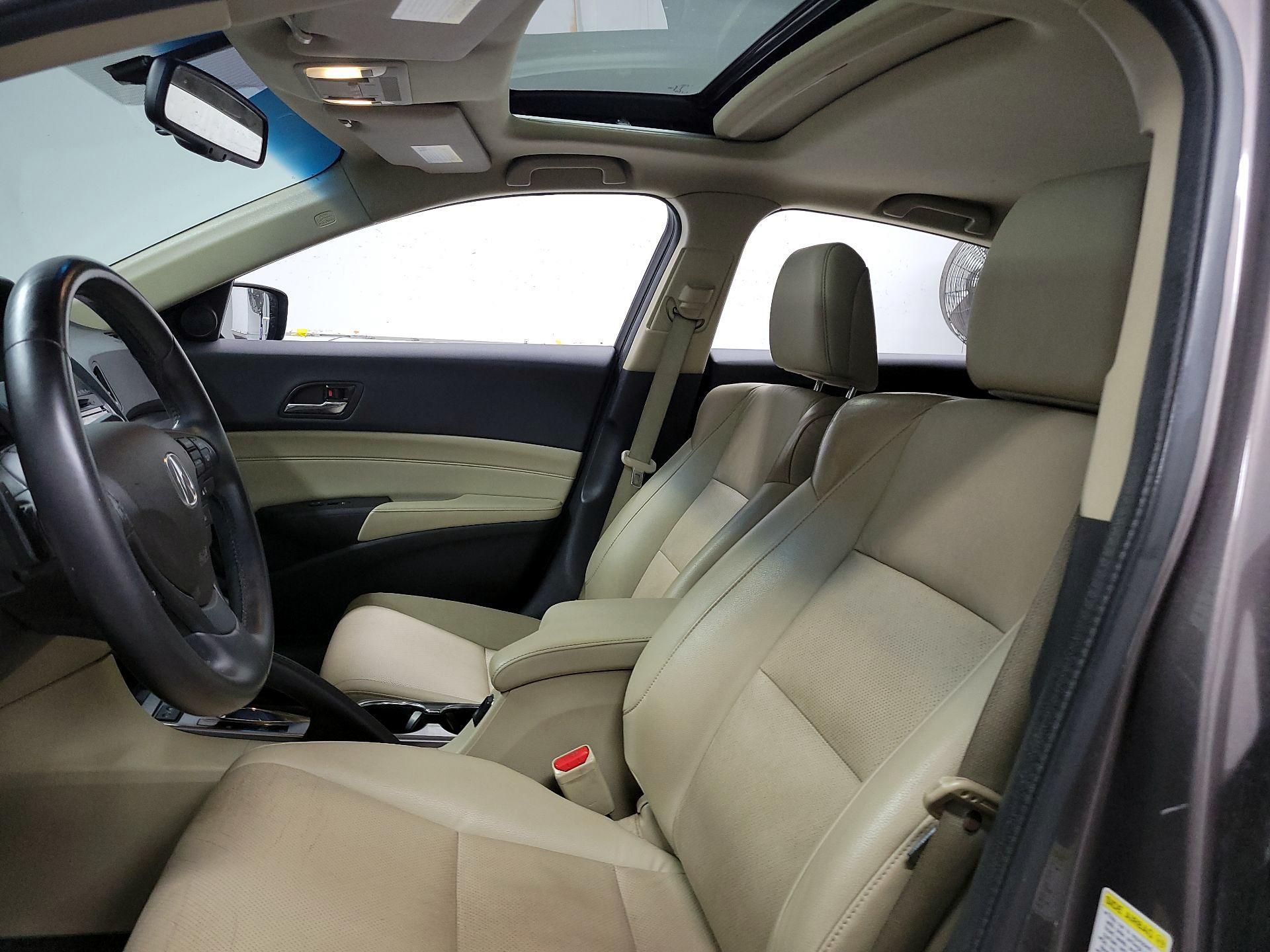 Thumbnail: 2015 Acura ILX - 18