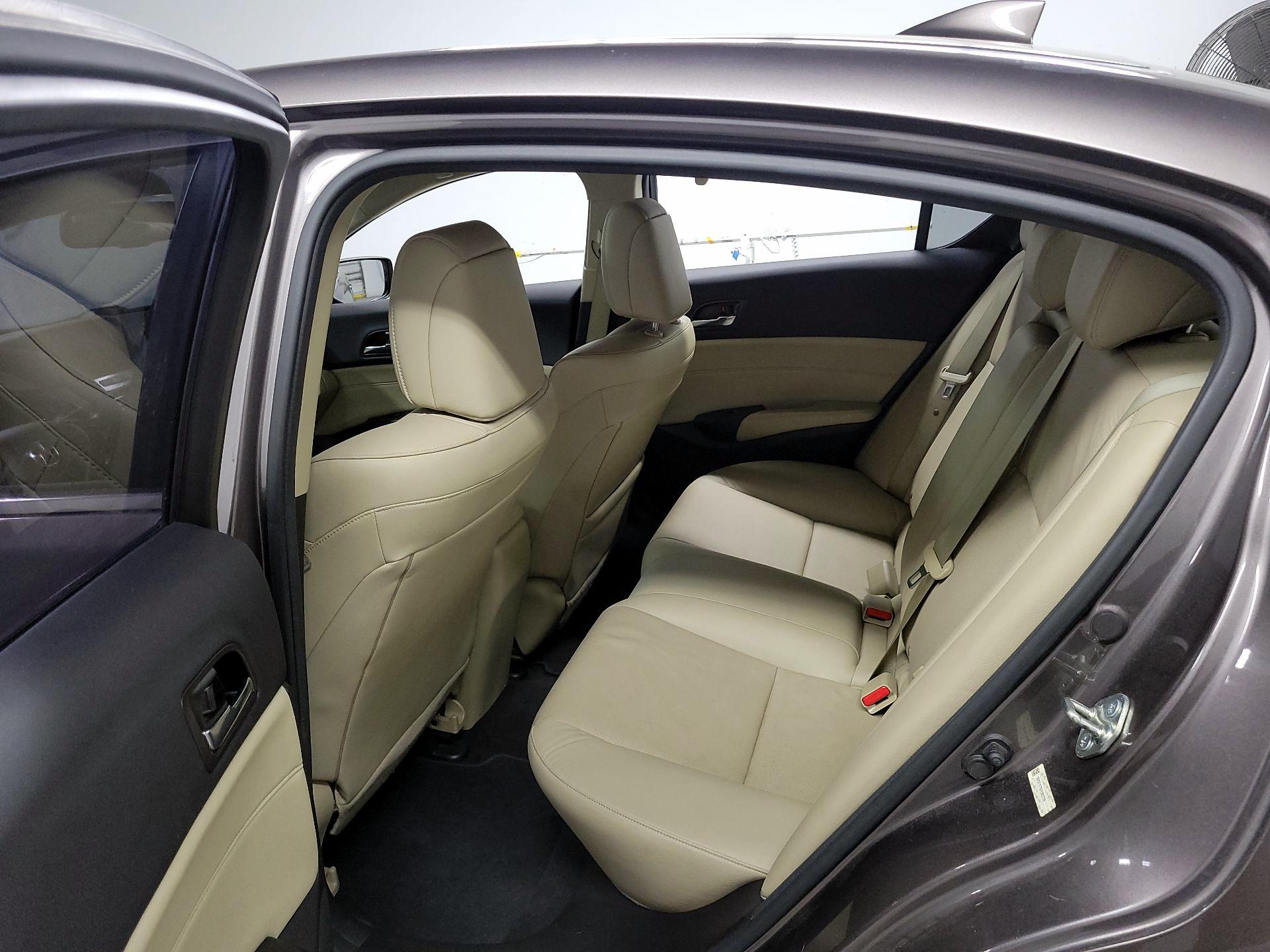 Thumbnail: 2015 Acura ILX - 19