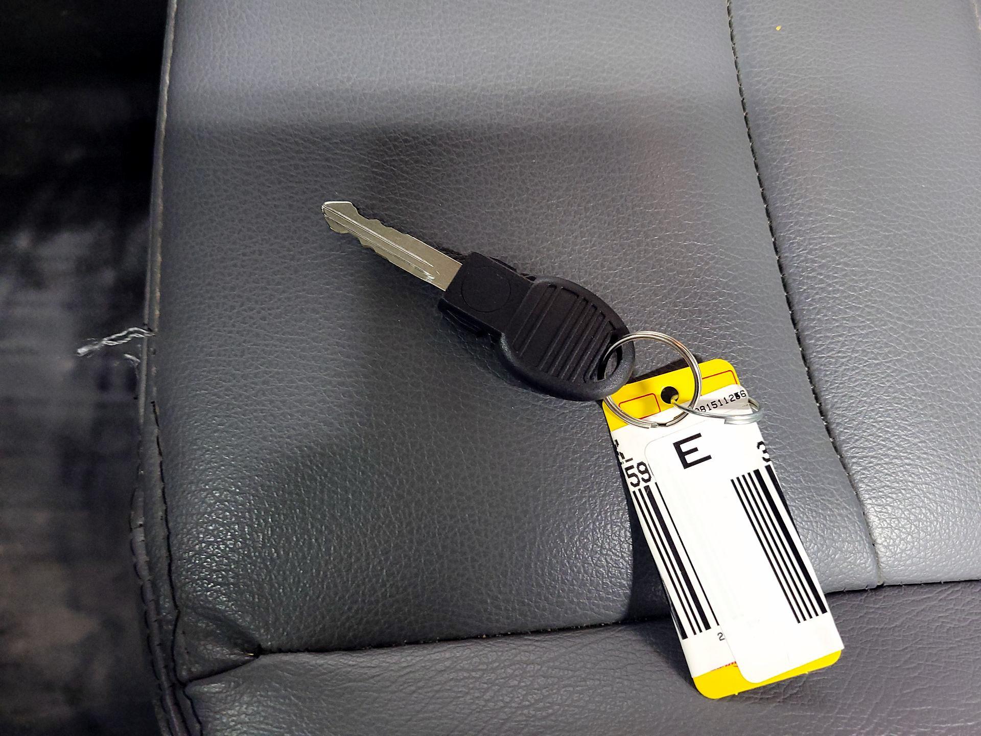 Thumbnail: 2020 RAM 1500 Classic - 18