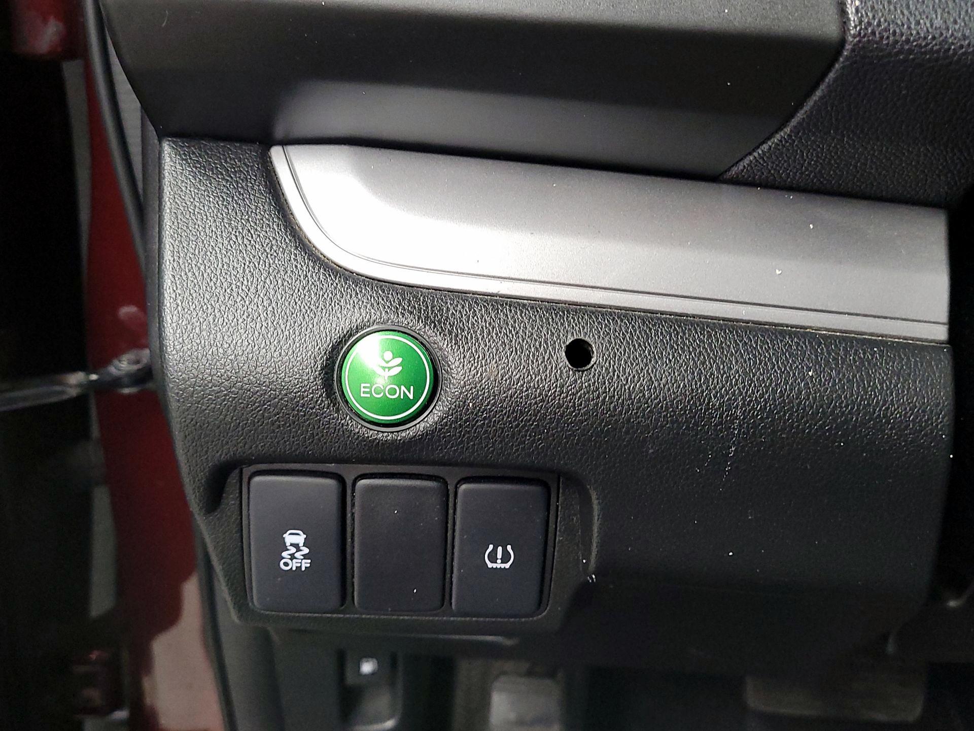 Thumbnail: 2015 Honda CR-V - 13