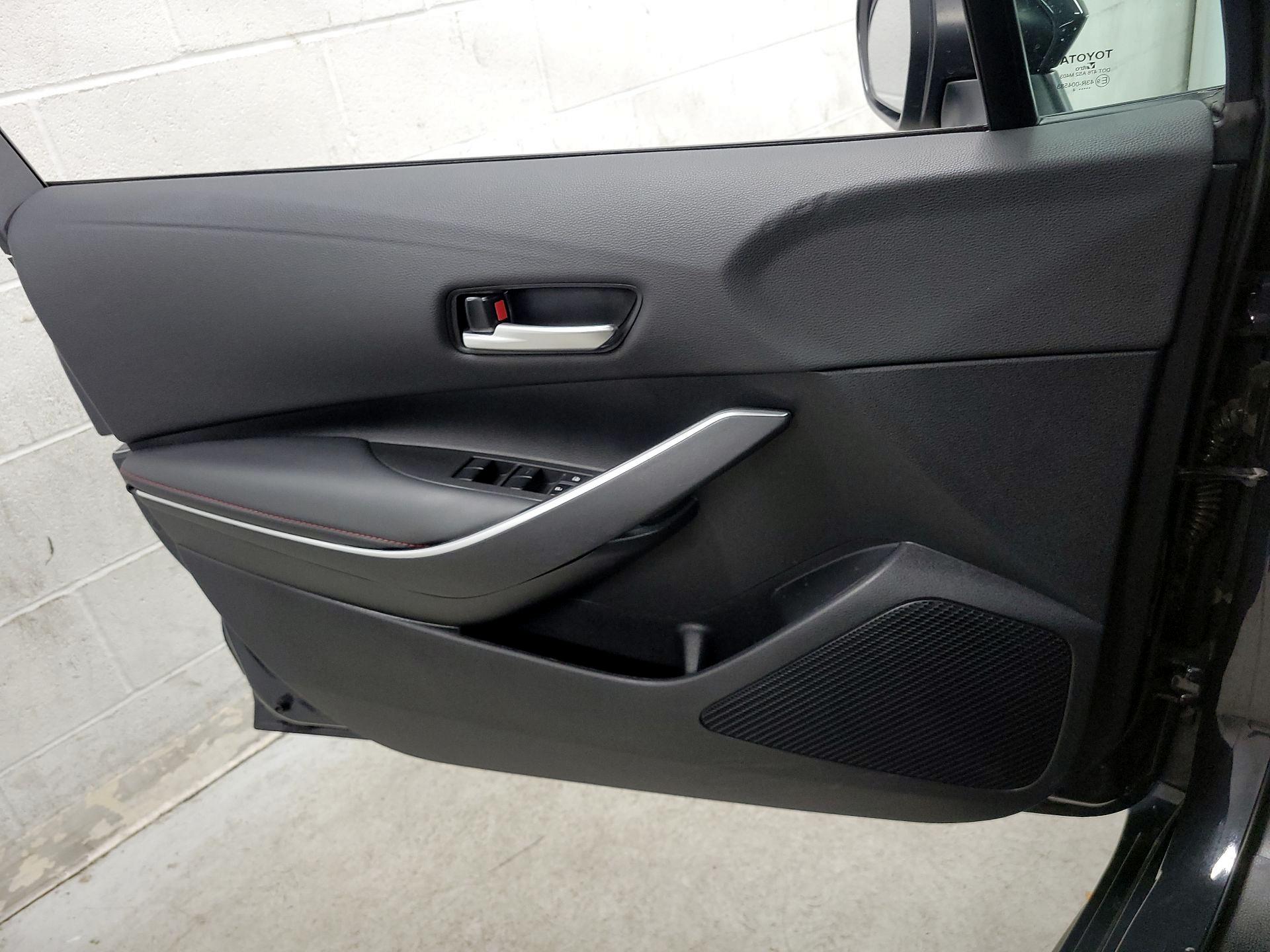 Thumbnail: 2024 Toyota Corolla - 12