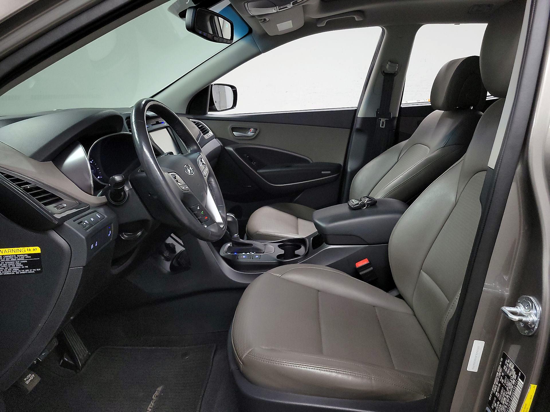 Thumbnail: 2016 Hyundai Santa Fe - 11