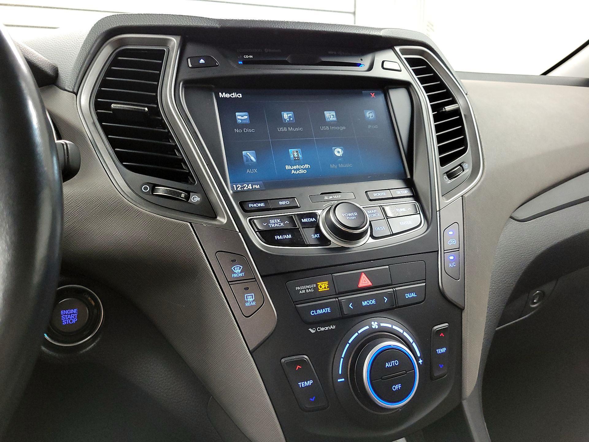 Thumbnail: 2016 Hyundai Santa Fe - 14