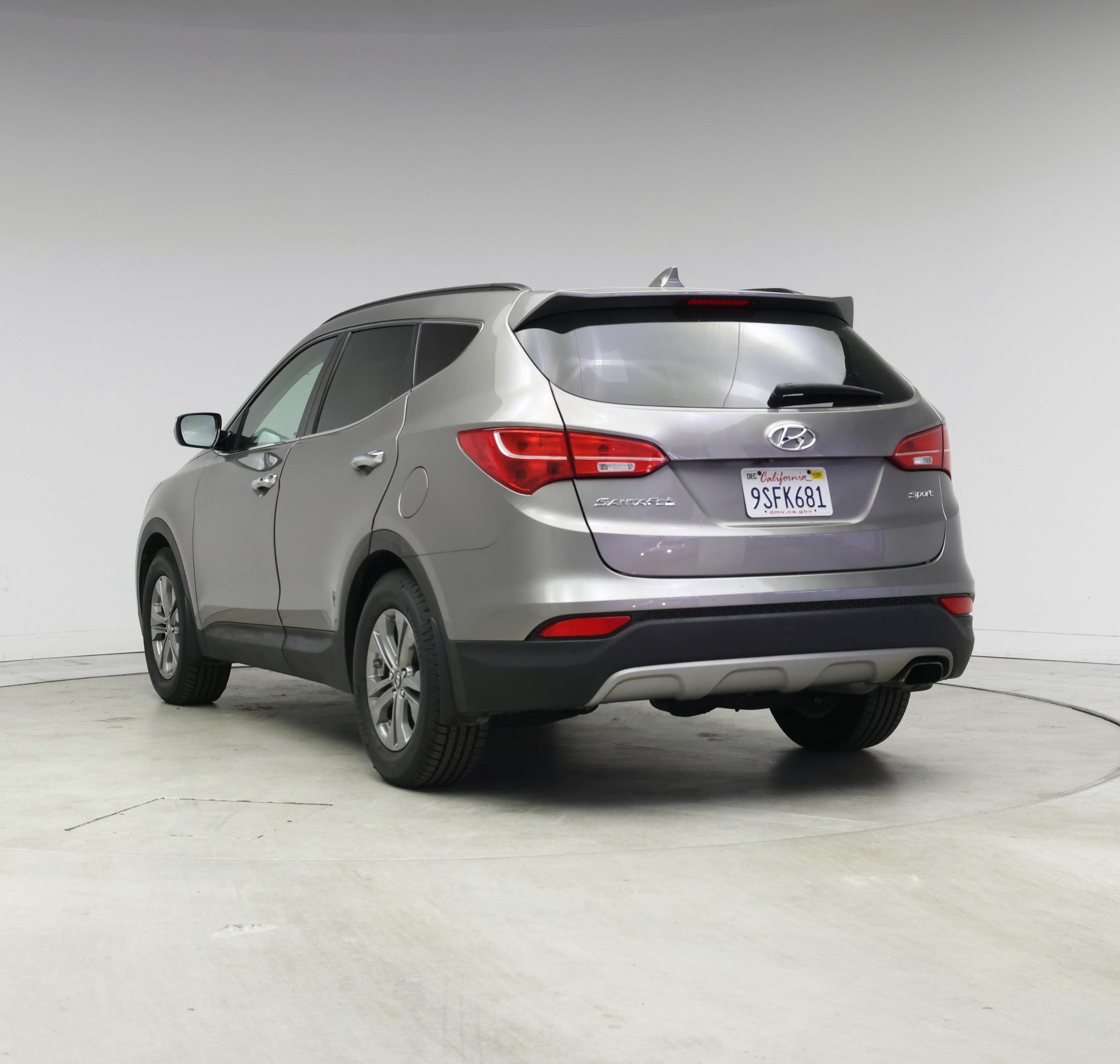 Thumbnail: 2016 Hyundai Santa Fe - 2