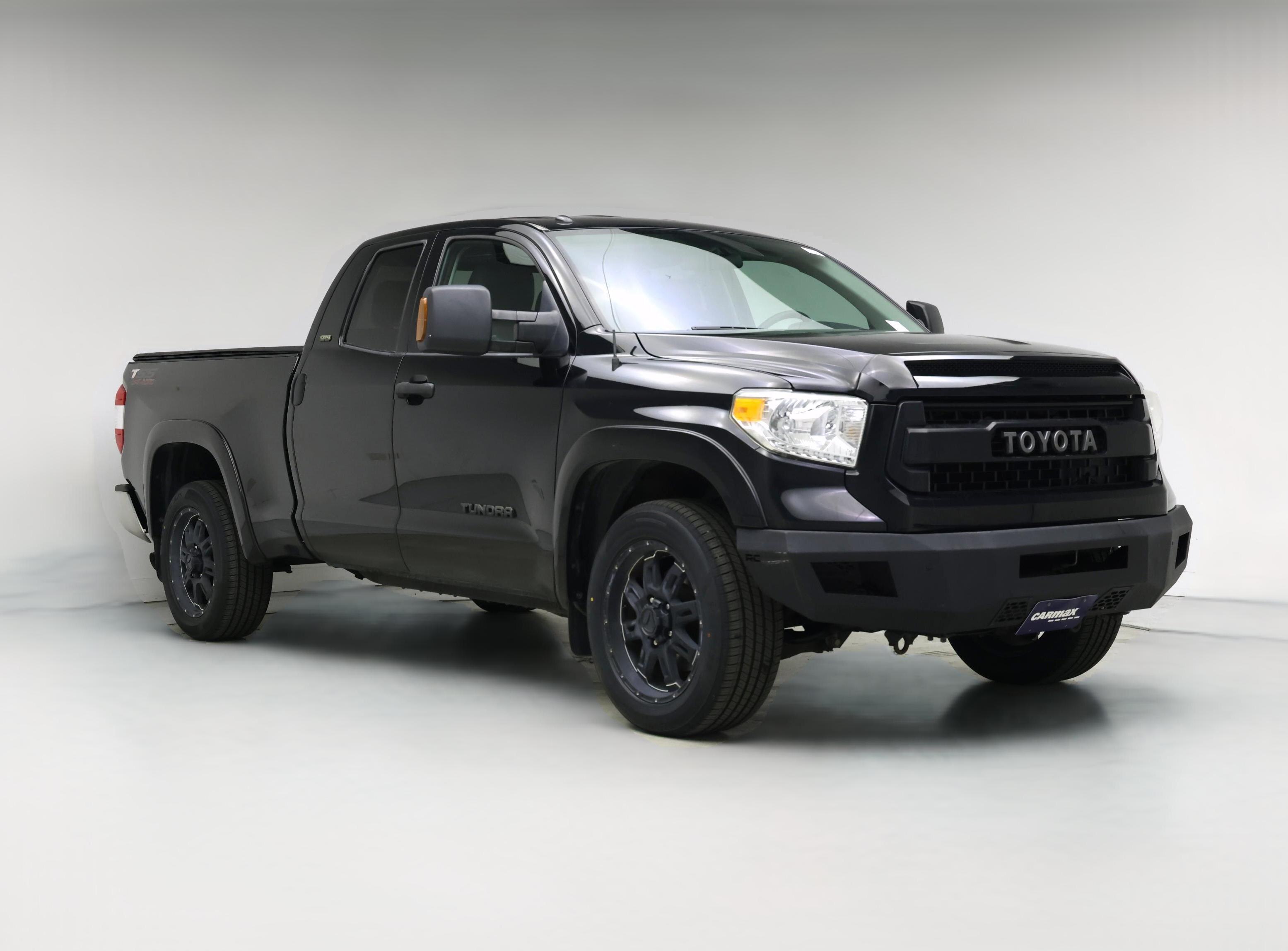 Thumbnail: 2016 Toyota Tundra - 1