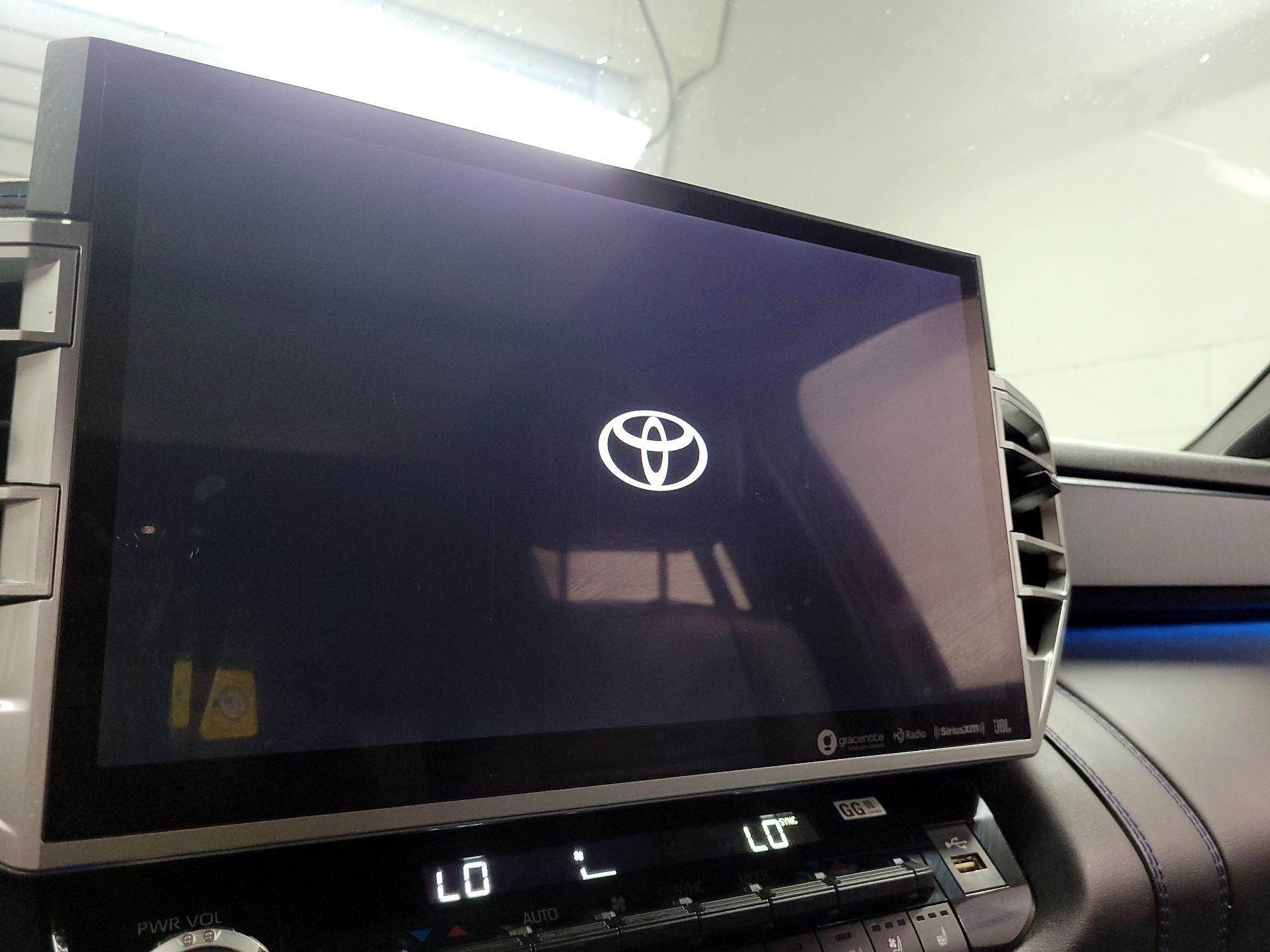 Thumbnail: 2024 Toyota Tundra - 15