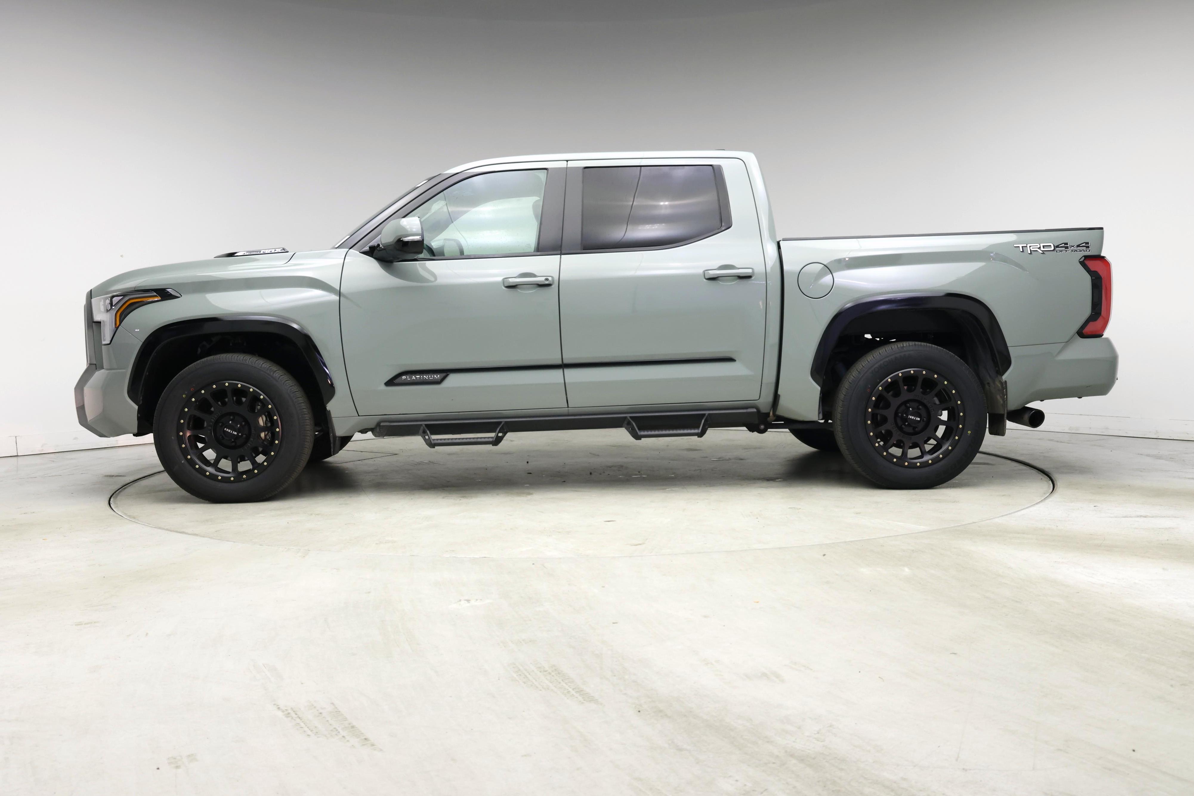 Thumbnail: 2024 Toyota Tundra - 3