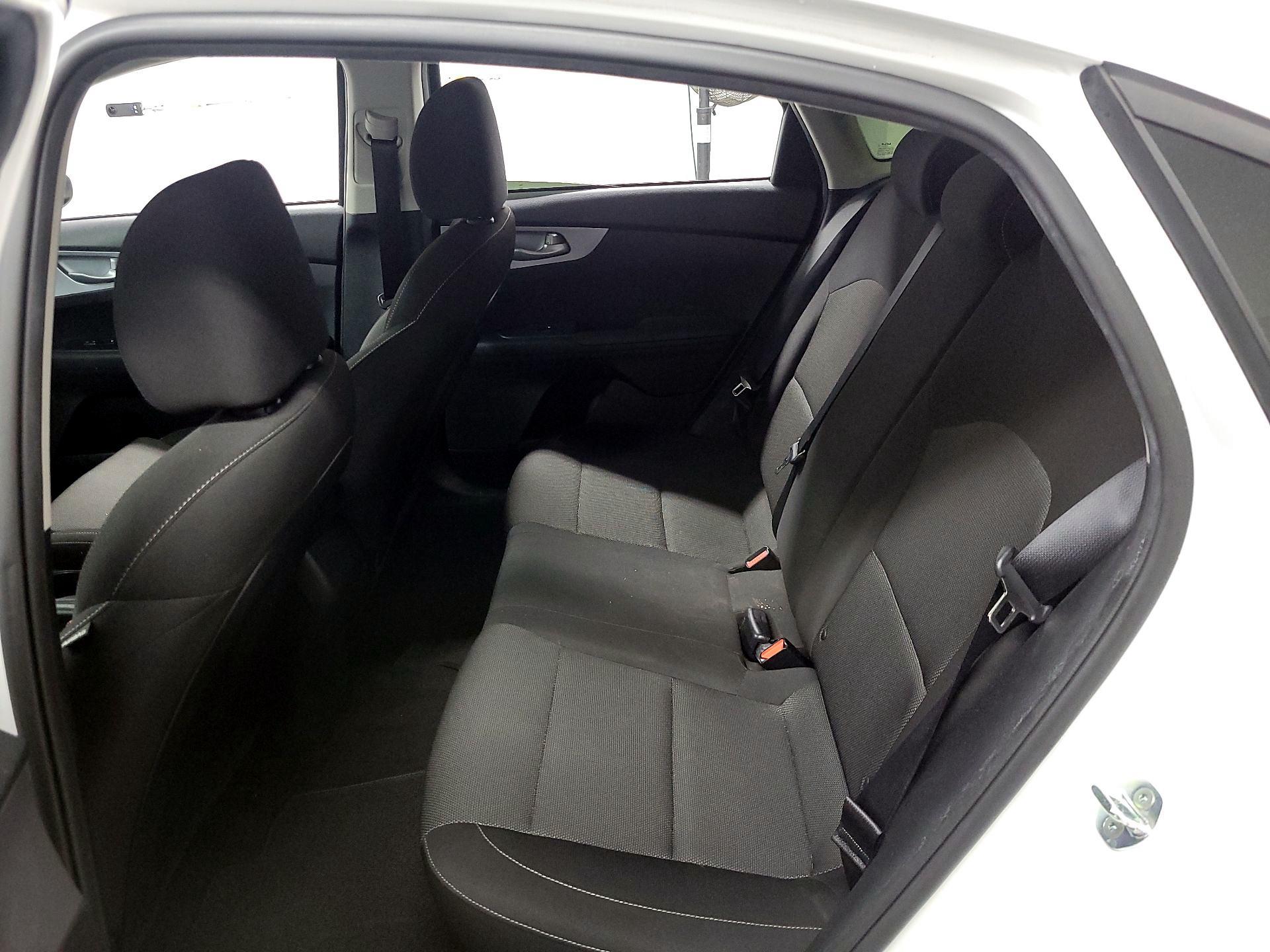 Thumbnail: 2023 Kia Forte - 18