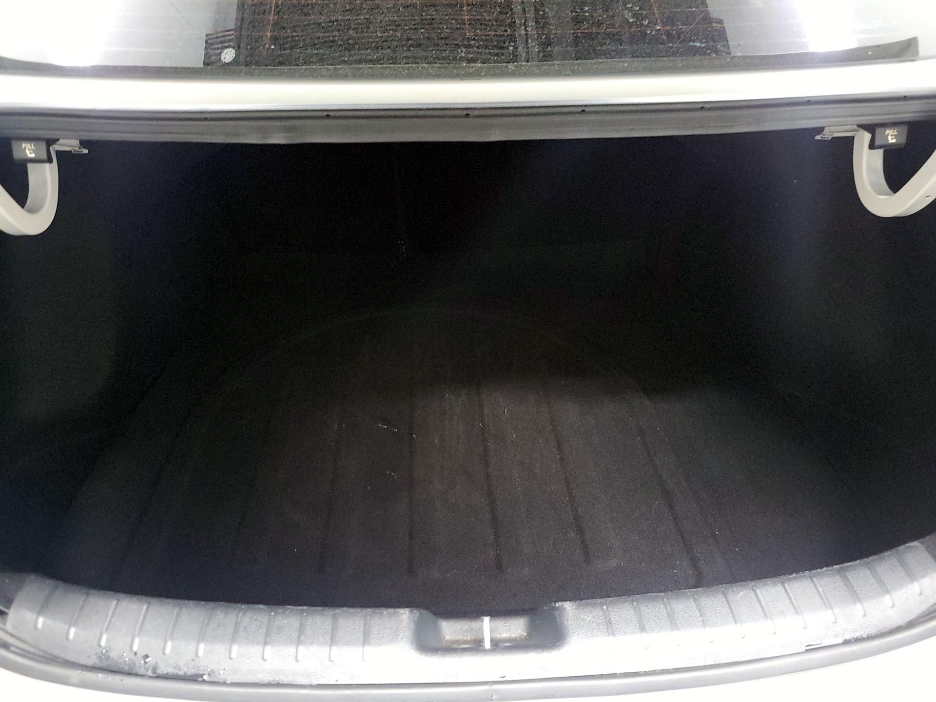 Thumbnail: 2023 Kia Forte - 19