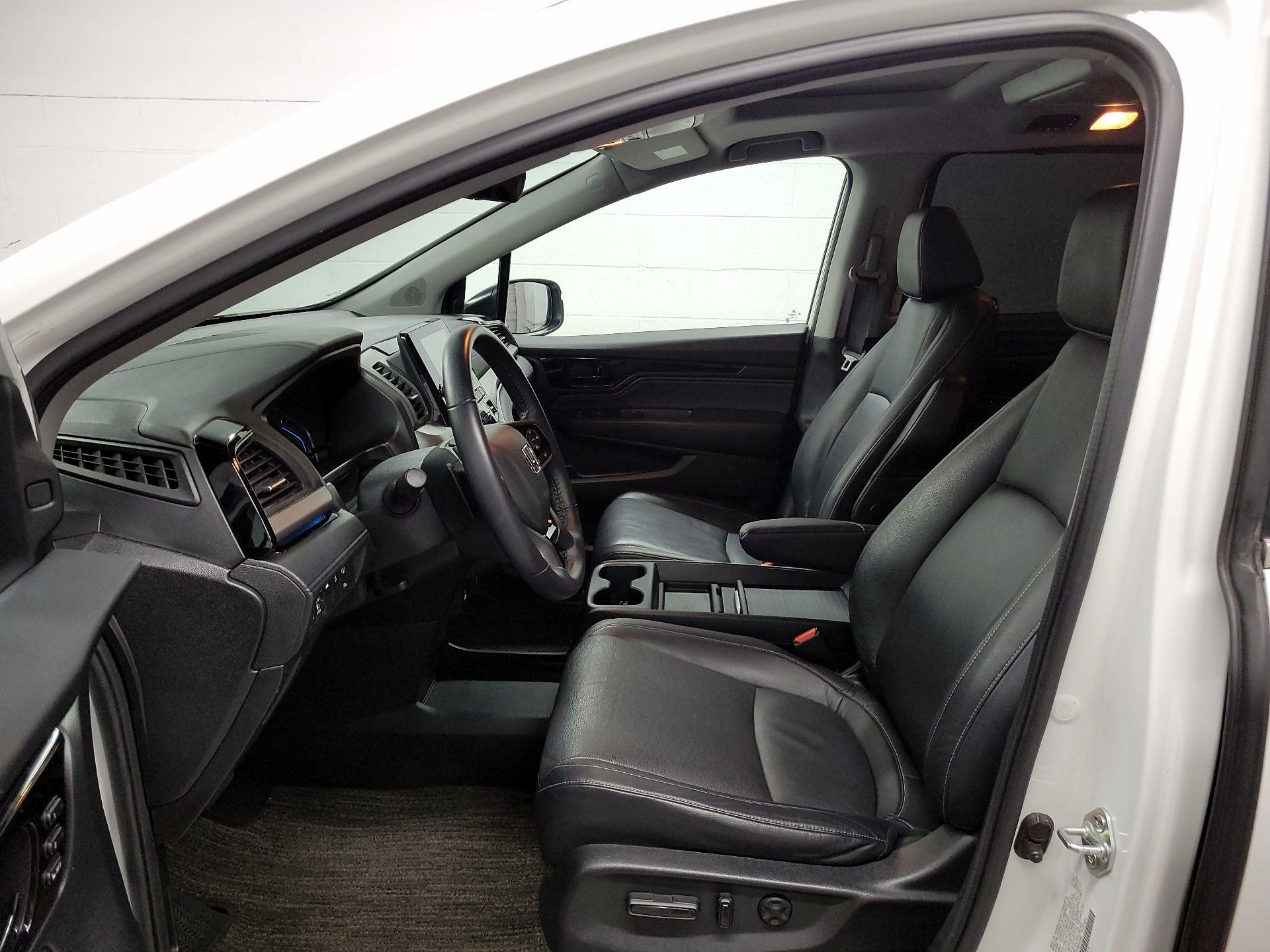 Thumbnail: 2023 Honda Odyssey - 11