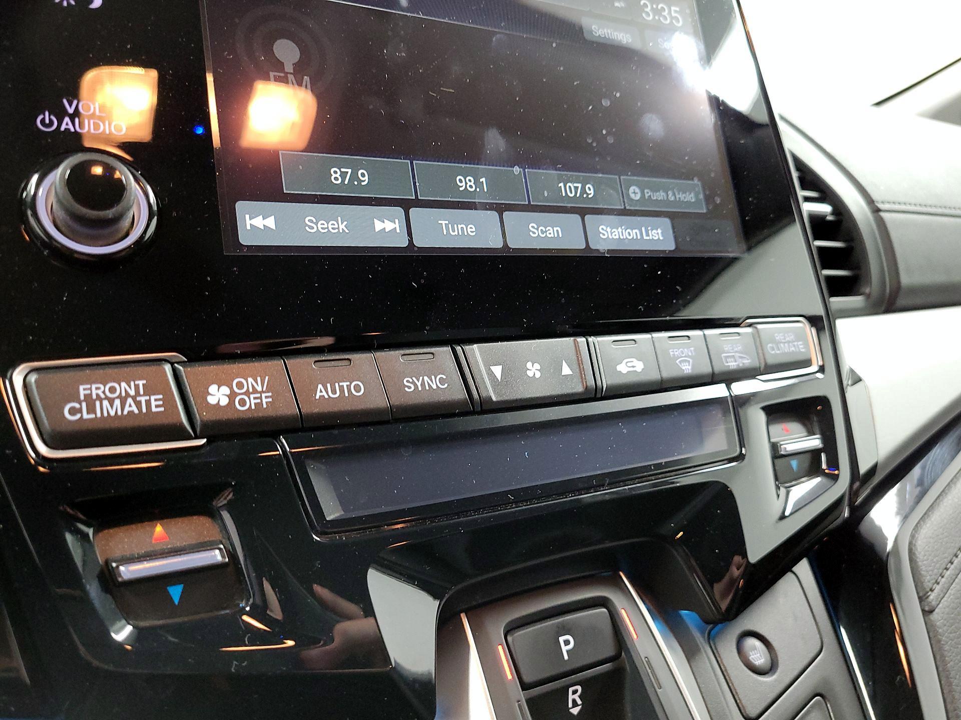 Thumbnail: 2023 Honda Odyssey - 14