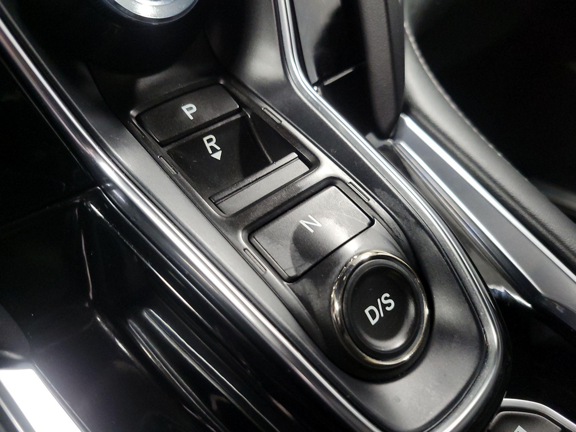 Thumbnail: 2021 Acura RDX - 18