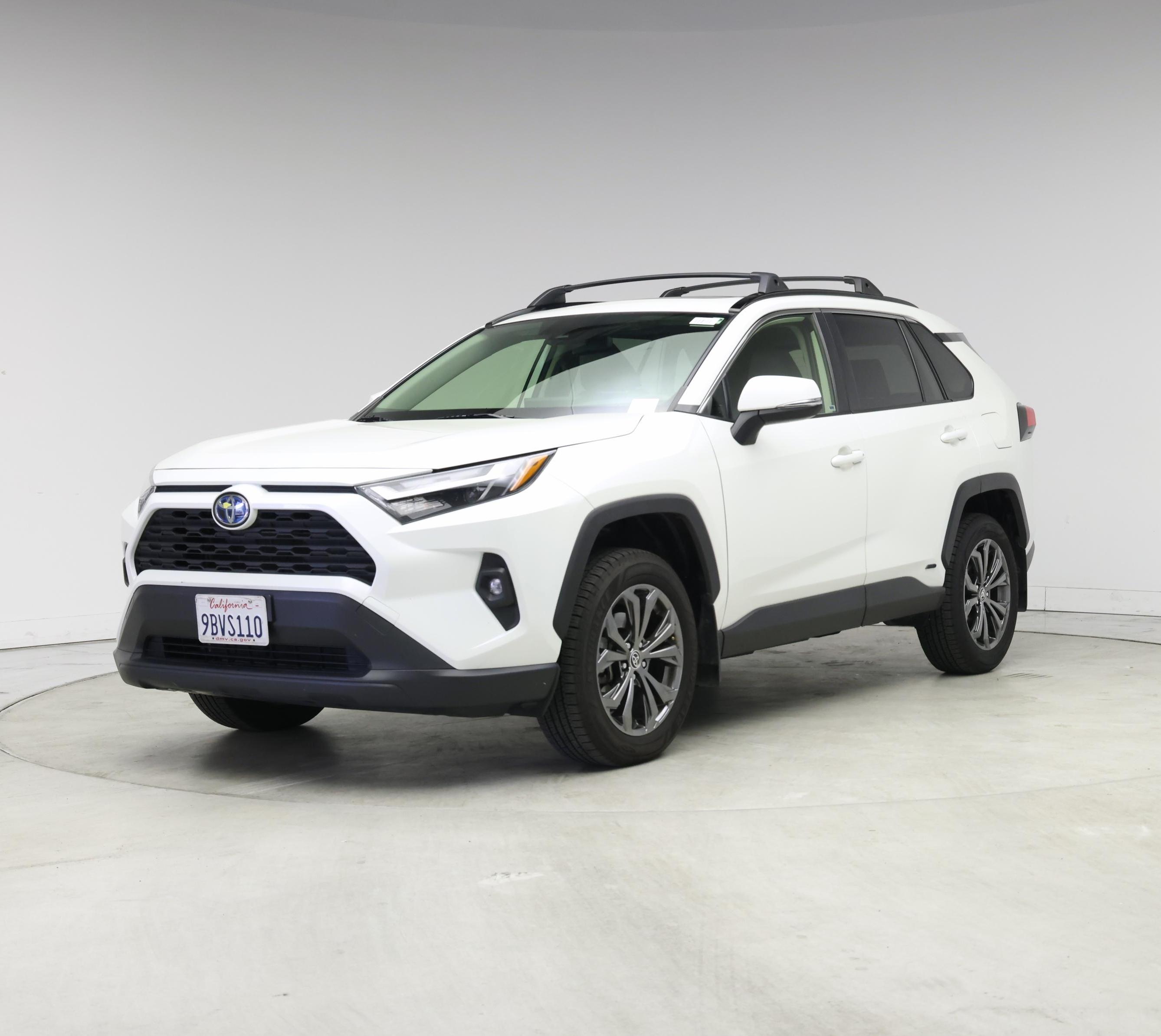 Thumbnail: 2022 Toyota RAV4 - 4