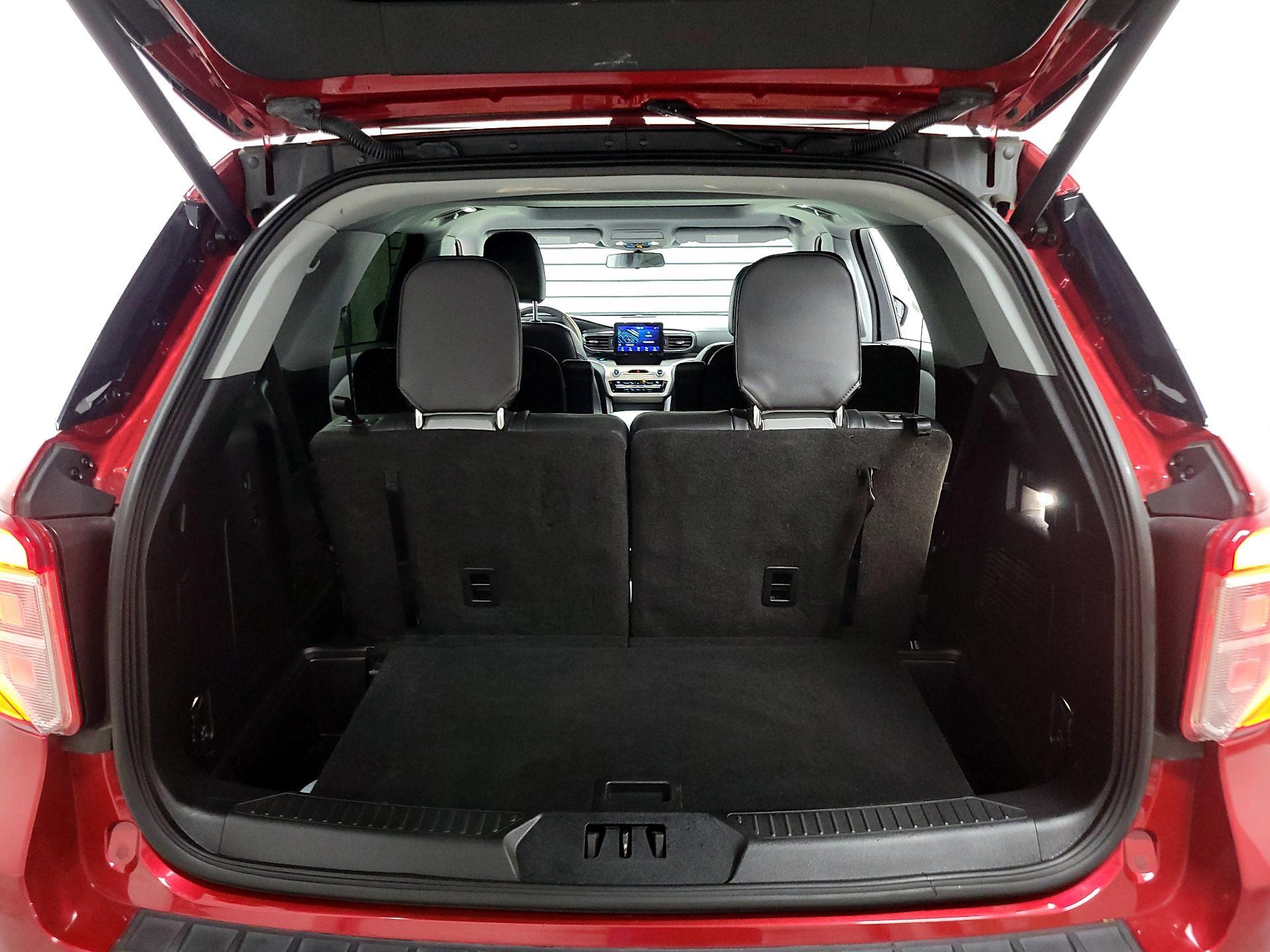 Thumbnail: 2021 Ford Explorer - 18