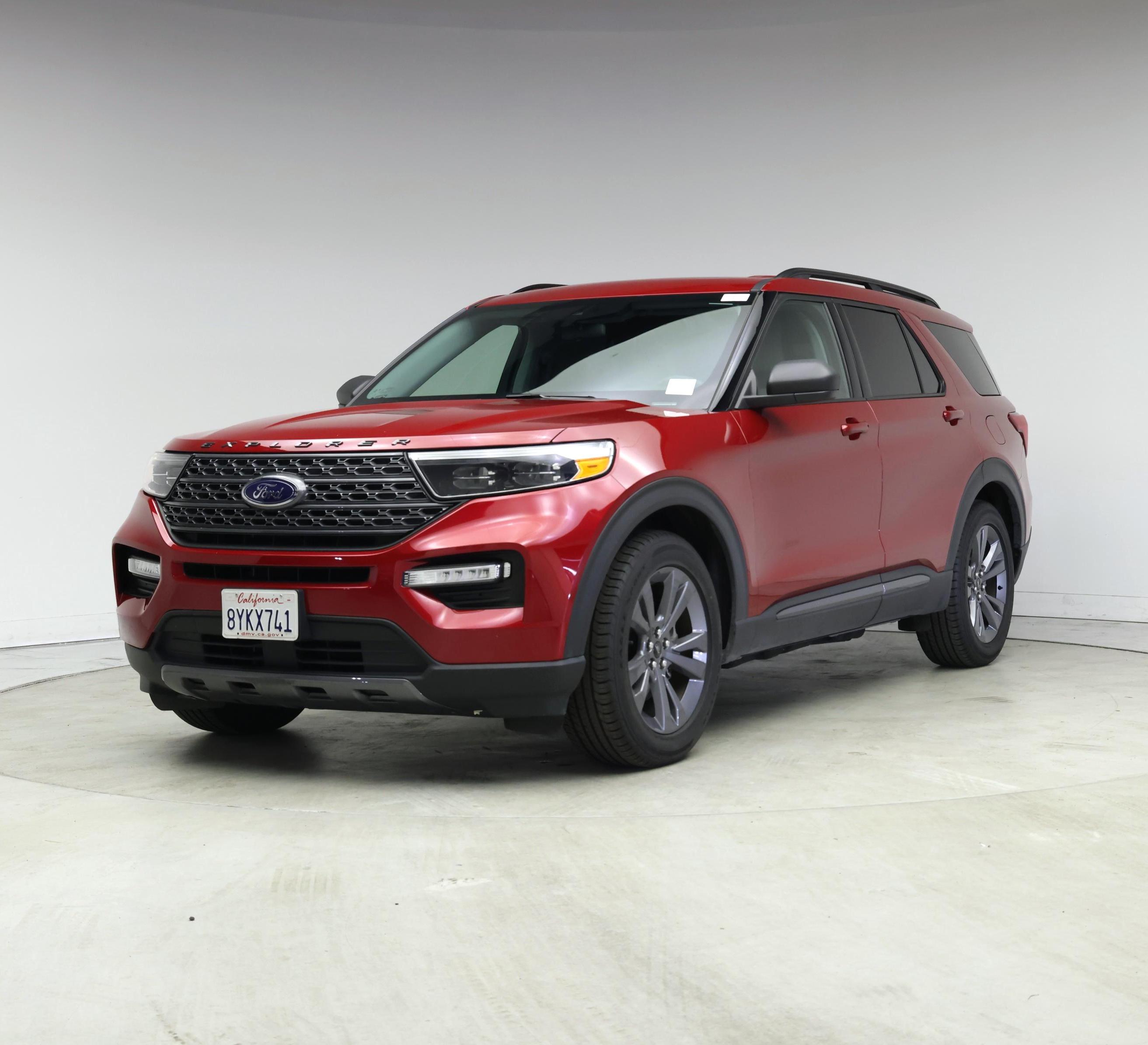 Thumbnail: 2021 Ford Explorer - 4