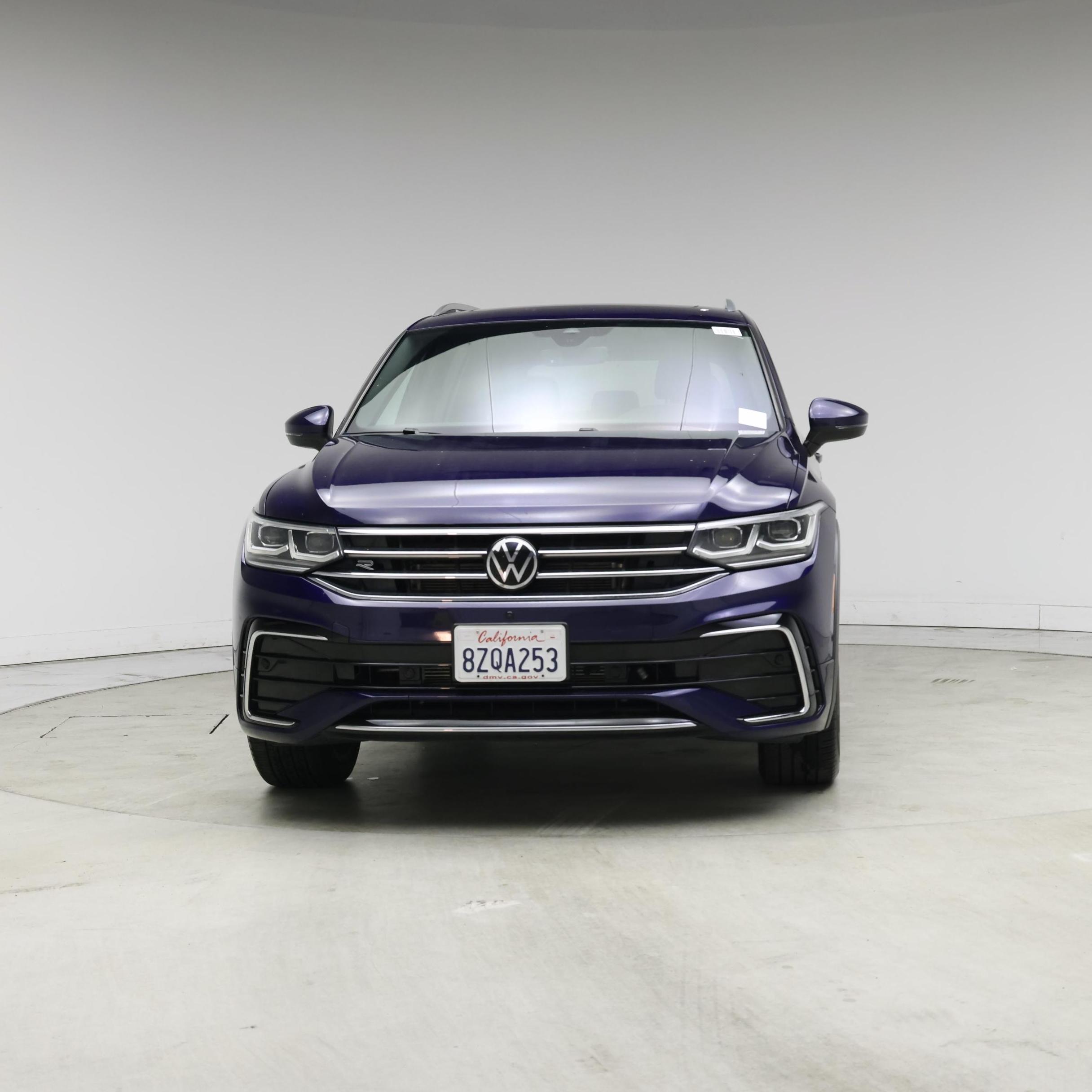 Thumbnail: 2022 Volkswagen Tiguan - 5