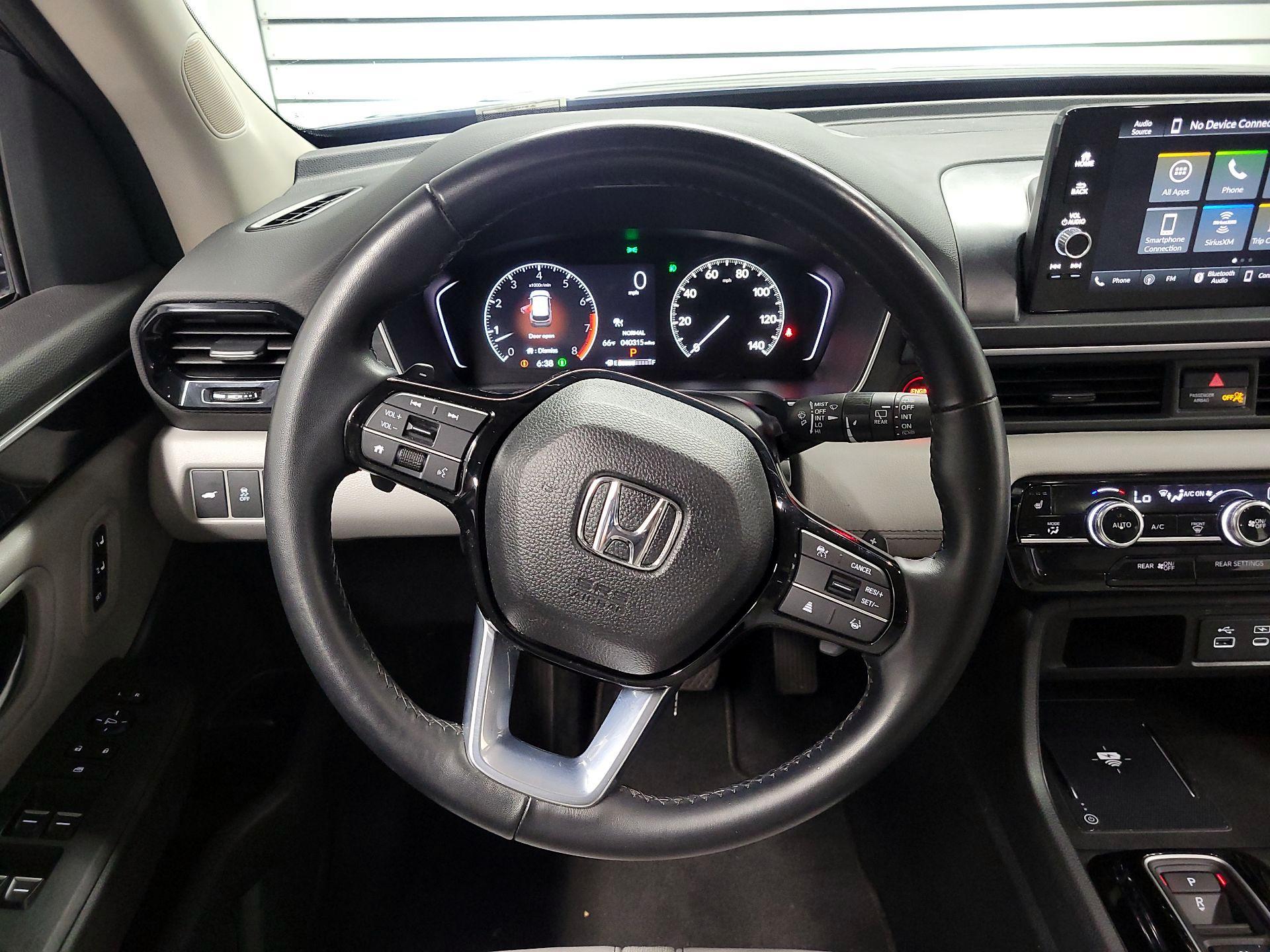 Thumbnail: 2023 Honda Pilot - 10