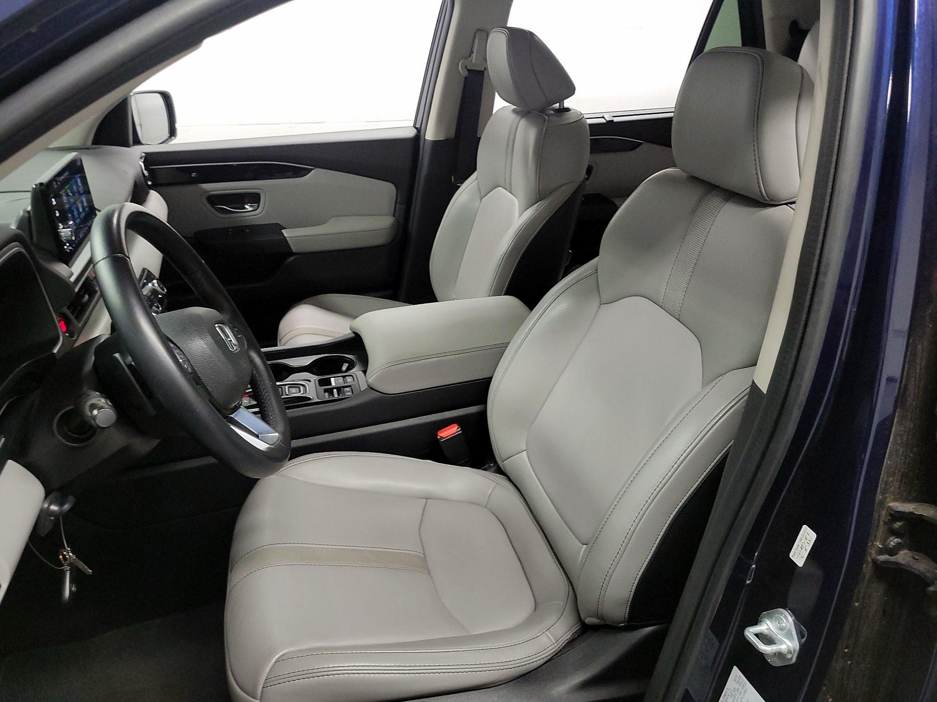 Thumbnail: 2023 Honda Pilot - 11