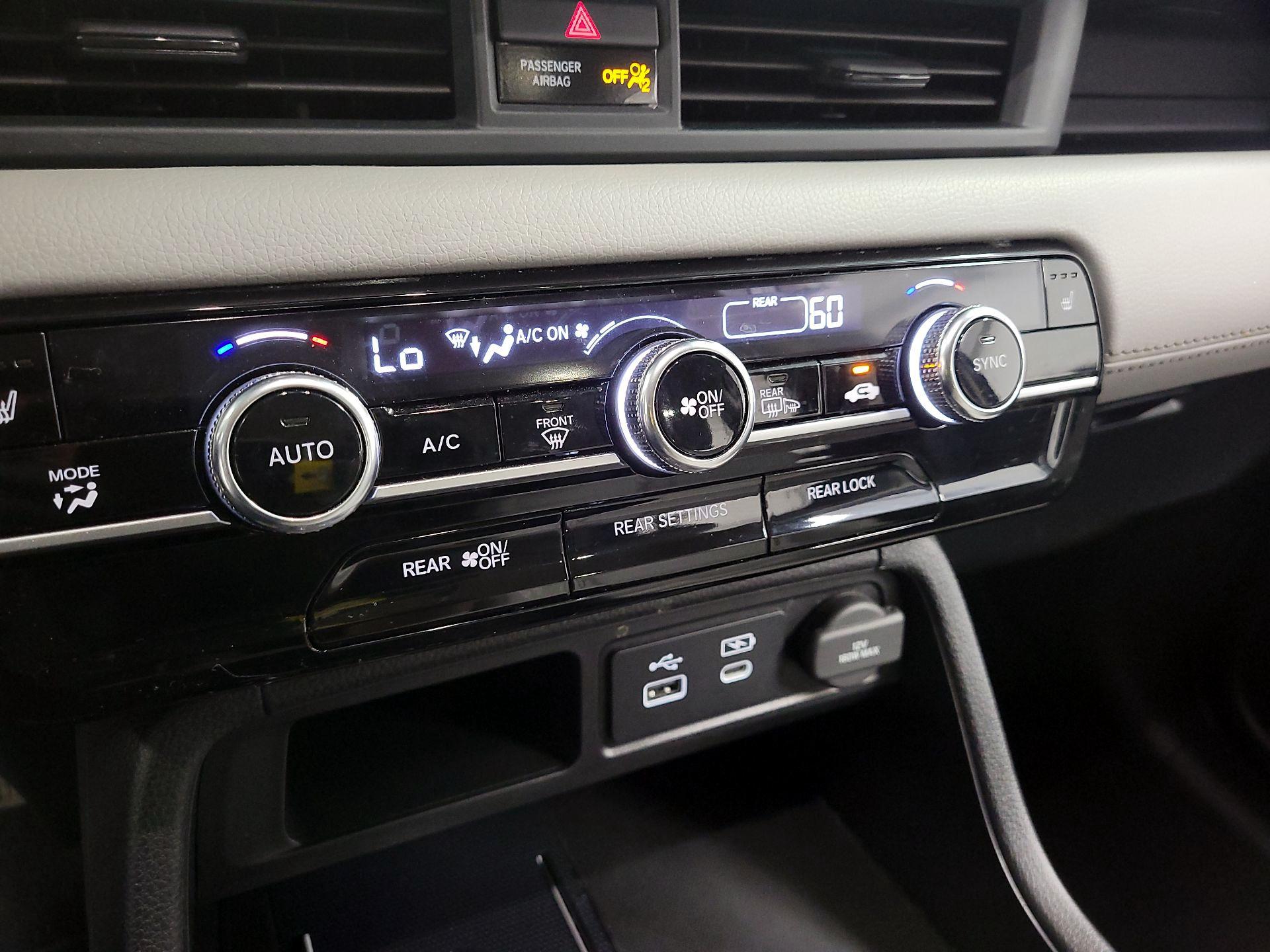 Thumbnail: 2023 Honda Pilot - 16