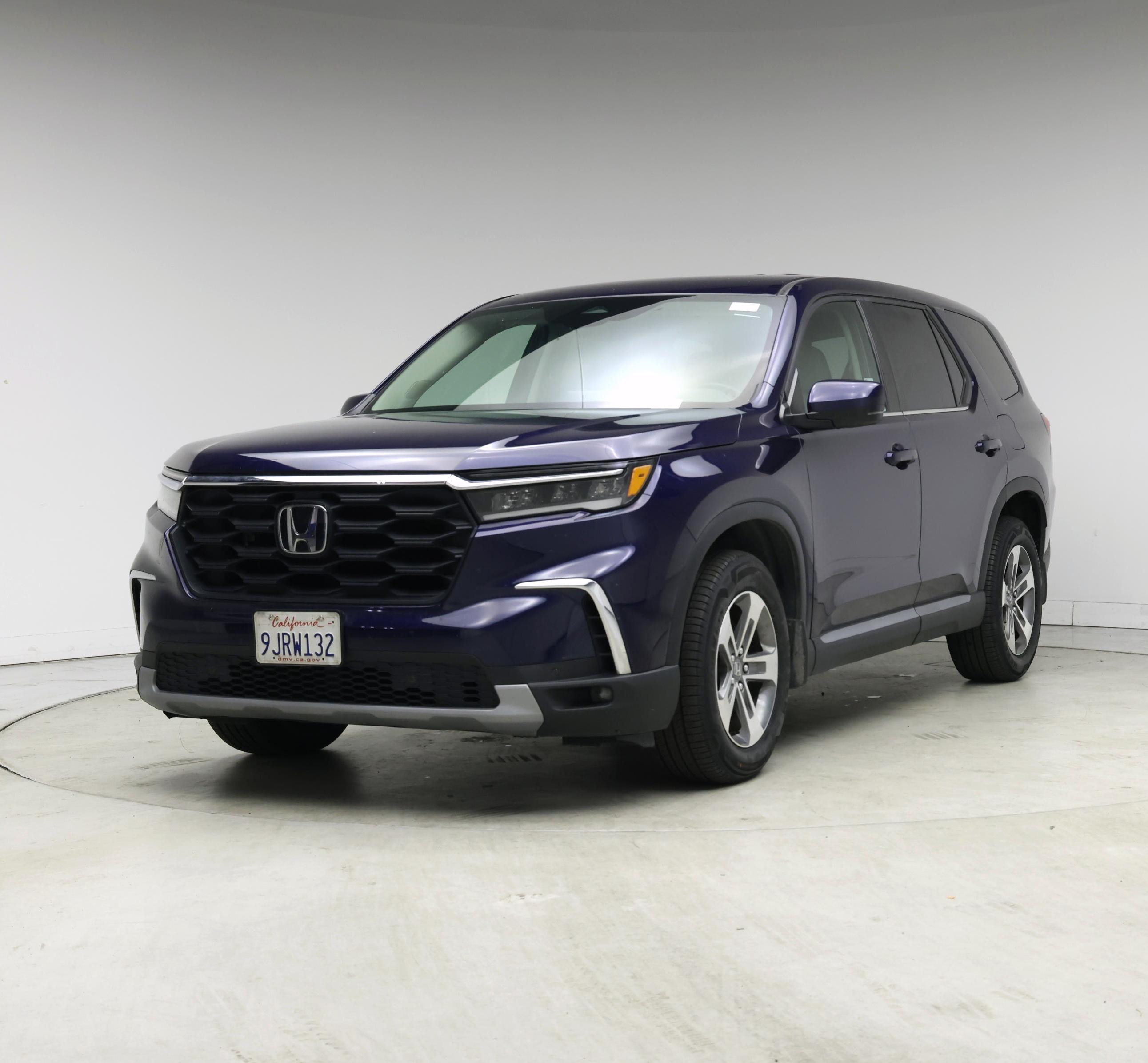 Thumbnail: 2023 Honda Pilot - 4