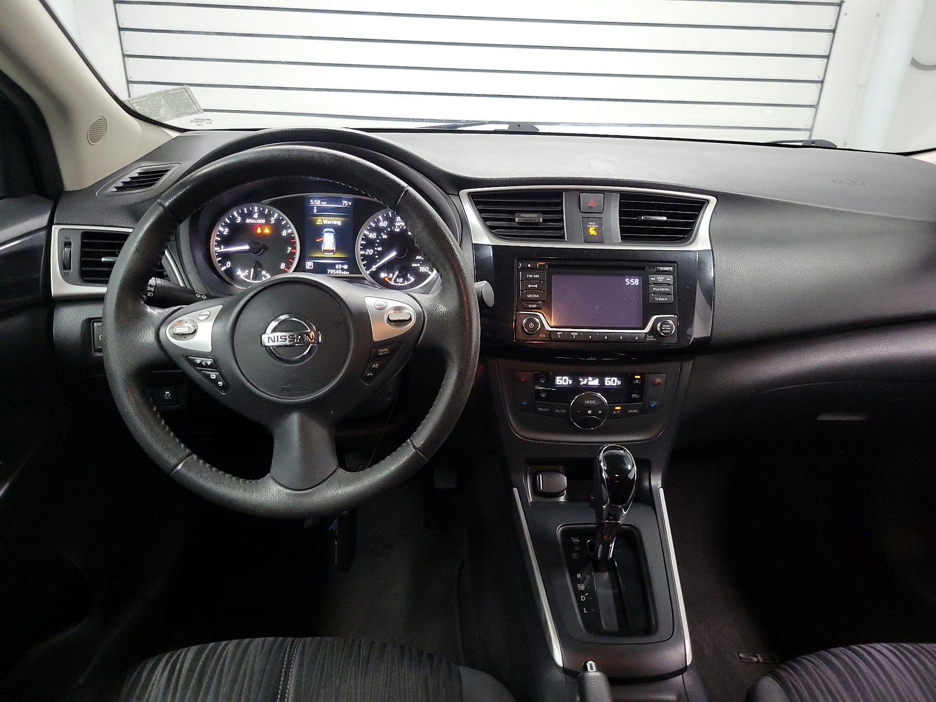 Thumbnail: 2018 Nissan Sentra - 9