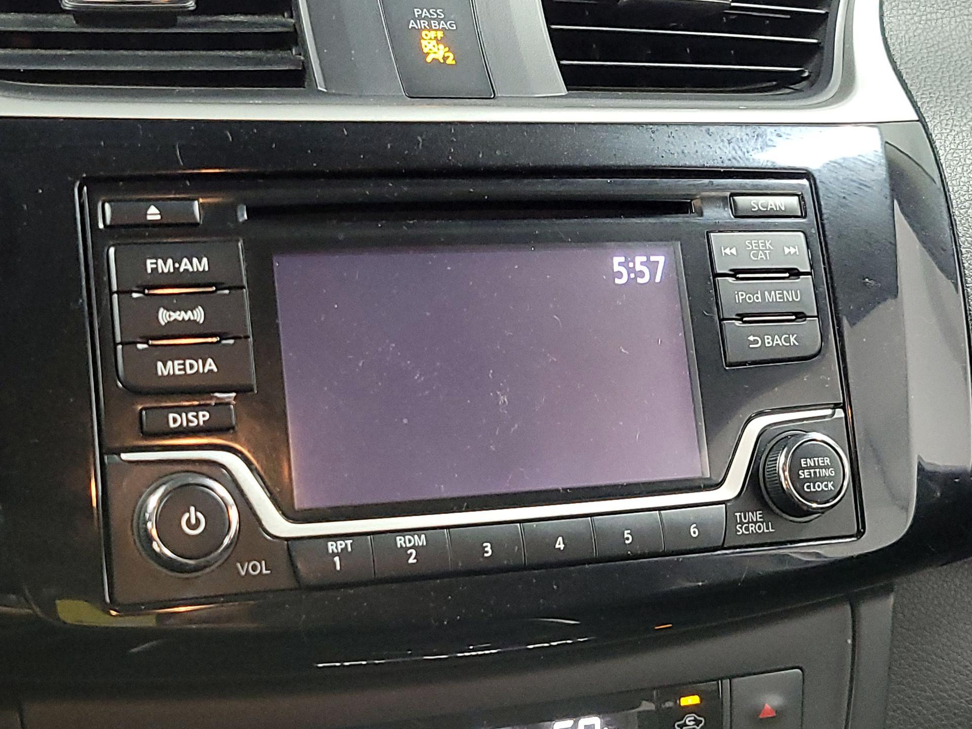 Thumbnail: 2018 Nissan Sentra - 14