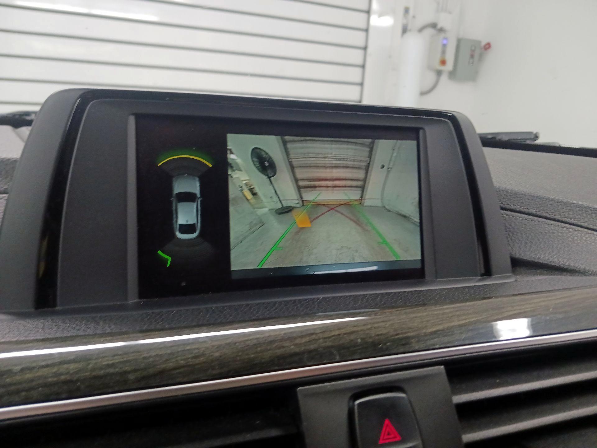 Thumbnail: 2018 BMW 4 Series - 12