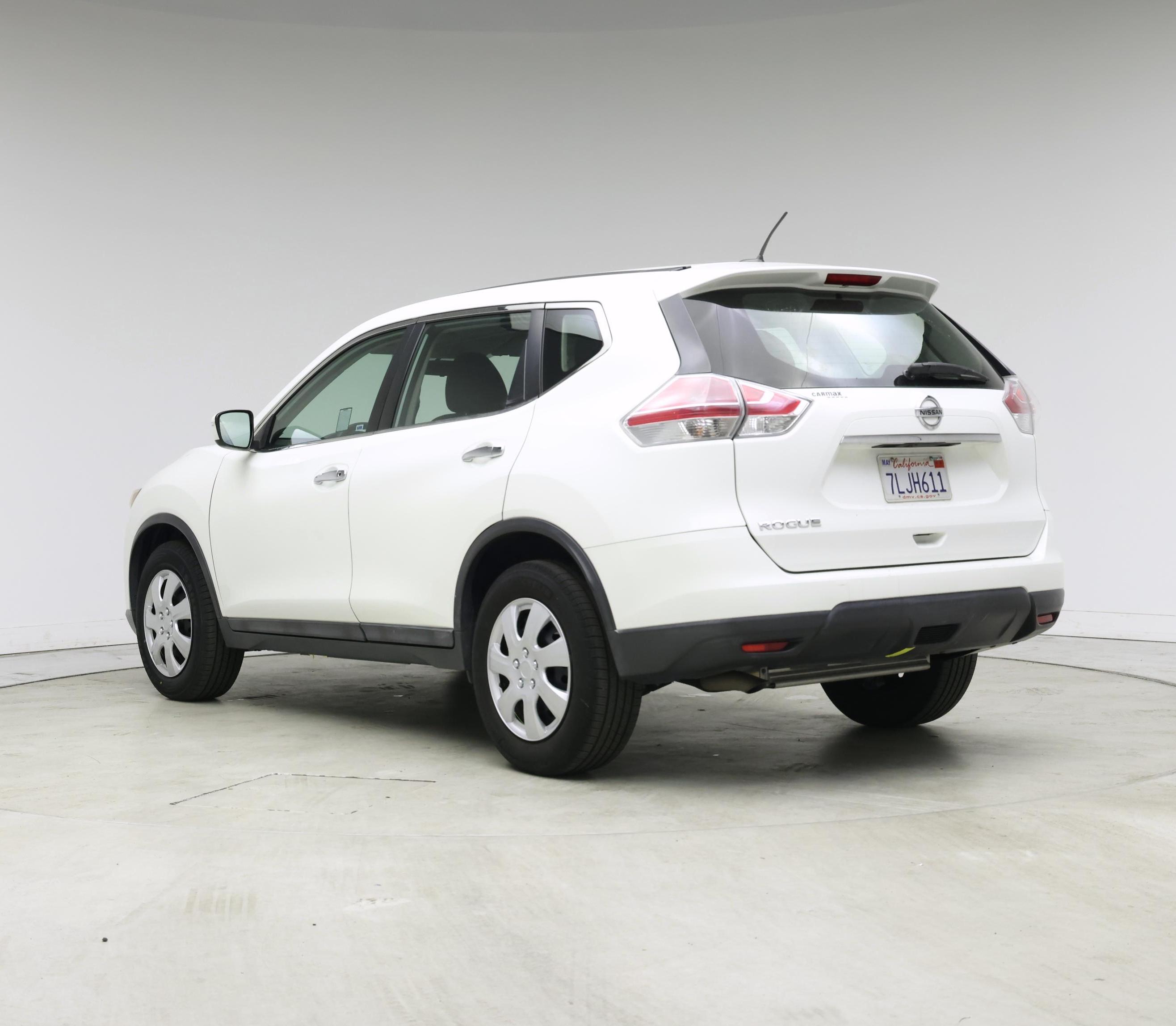 Thumbnail: 2015 Nissan Rogue - 2