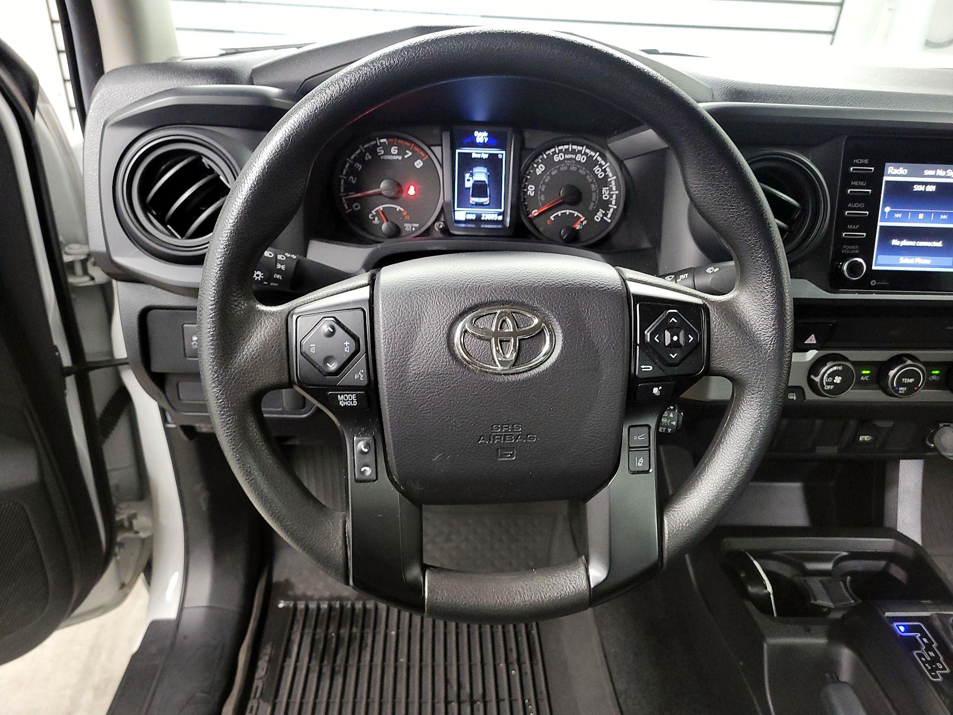 Thumbnail: 2022 Toyota Tacoma - 10