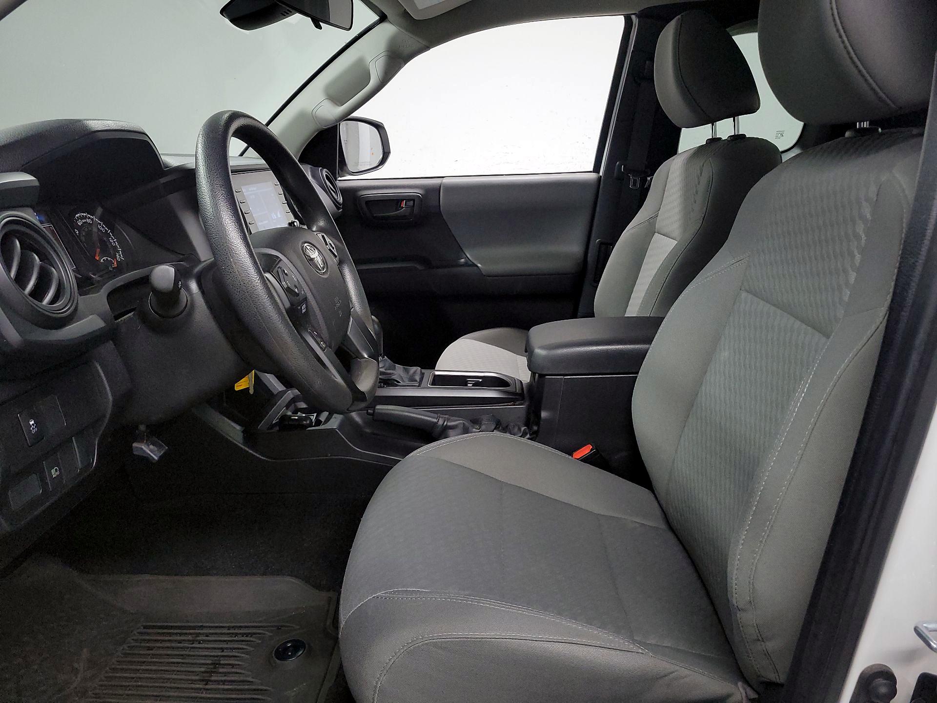 Thumbnail: 2022 Toyota Tacoma - 11