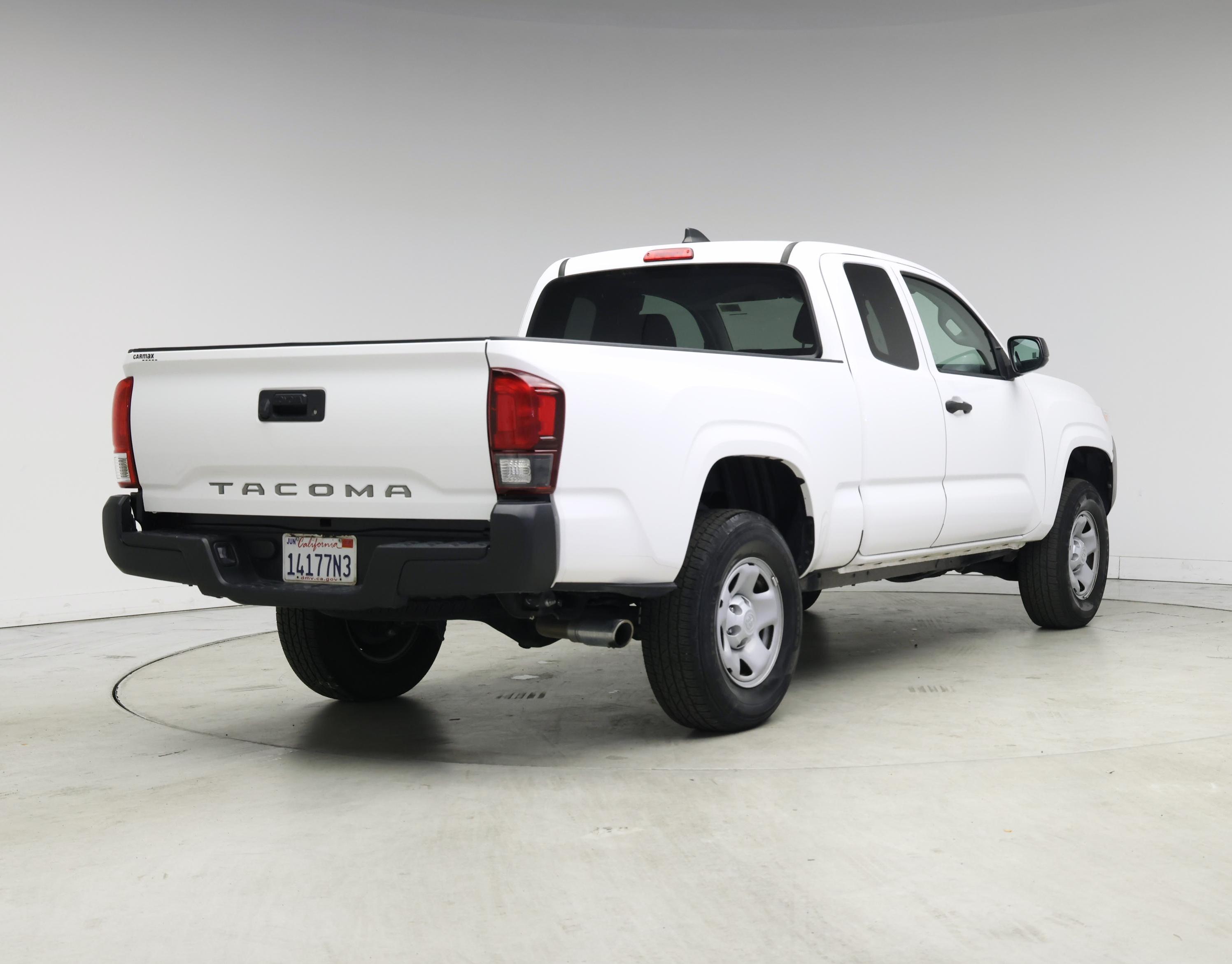 Thumbnail: 2022 Toyota Tacoma - 8