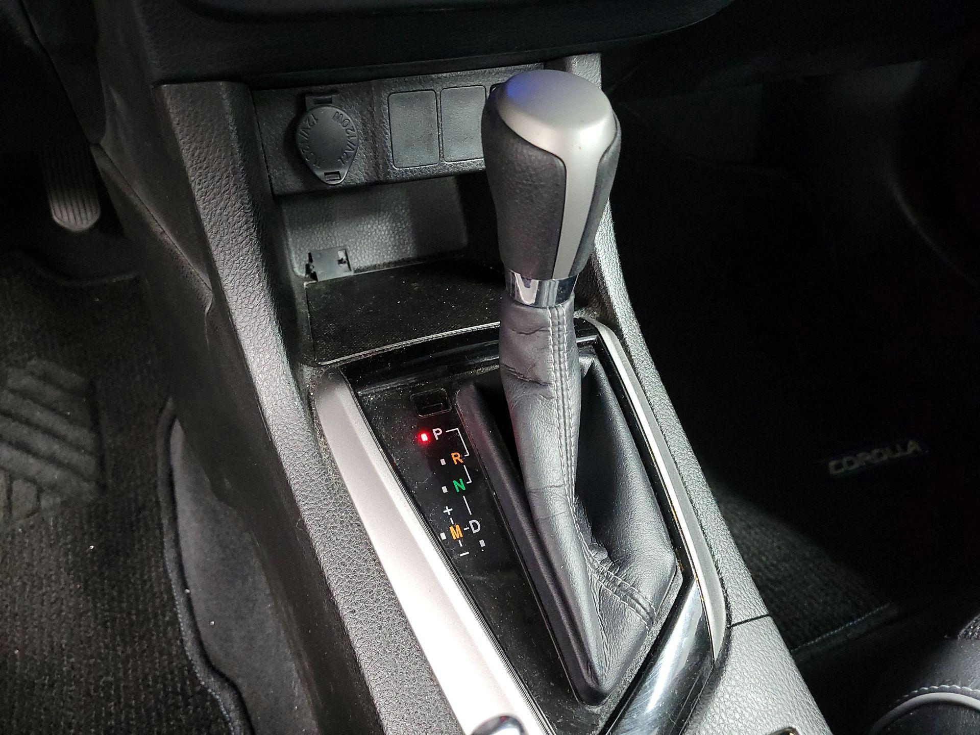 Thumbnail: 2016 Toyota Corolla - 15