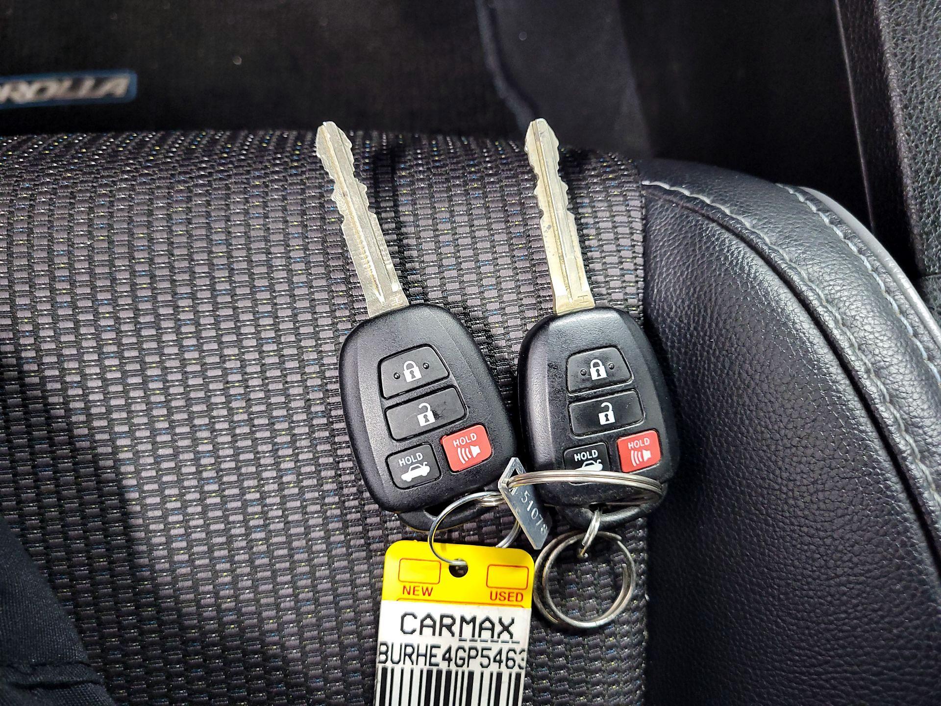 Thumbnail: 2016 Toyota Corolla - 19