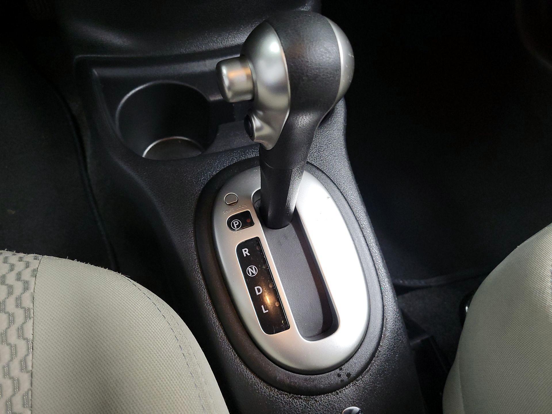 Thumbnail: 2015 Nissan Versa Note - 15