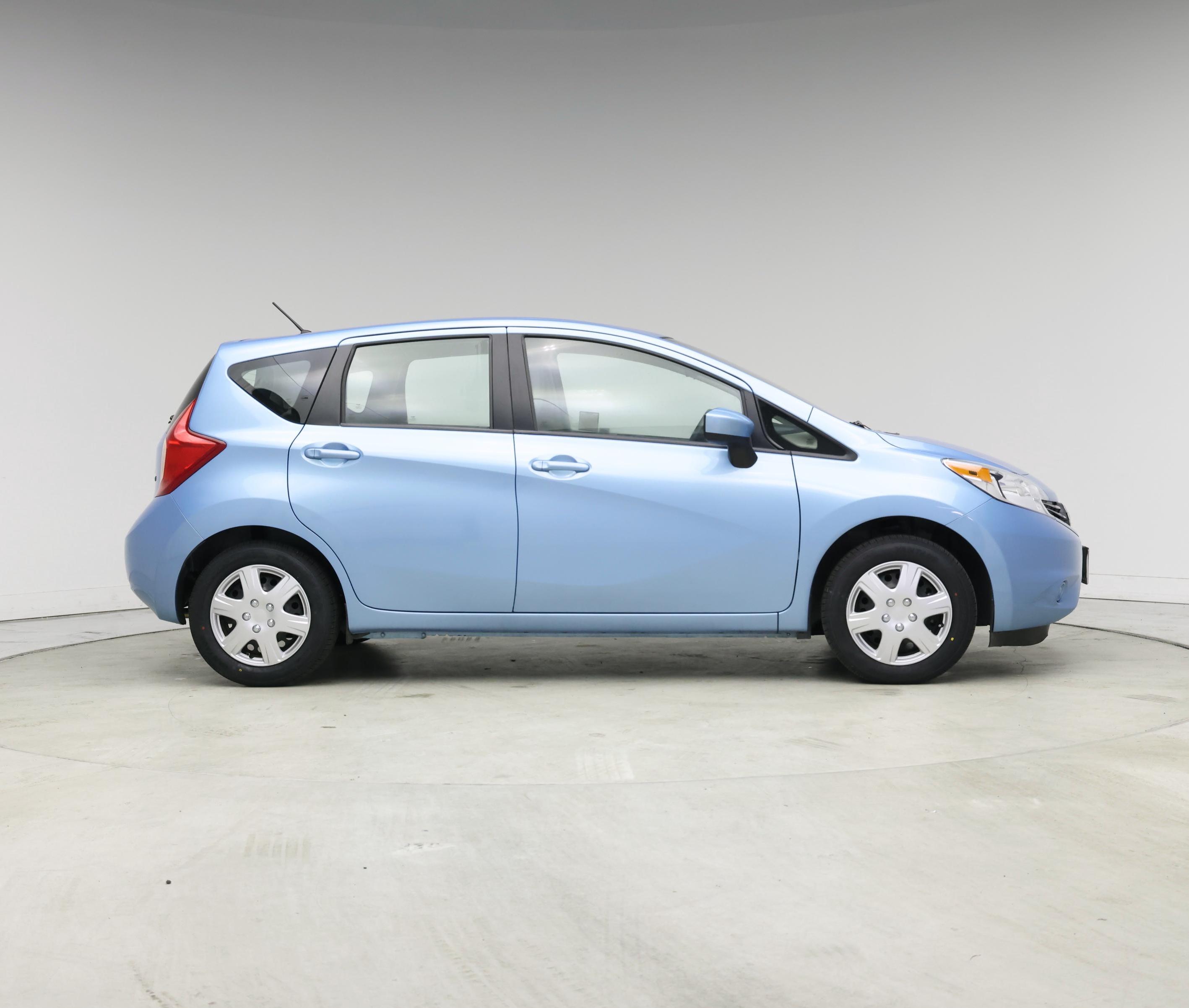 Thumbnail: 2015 Nissan Versa Note - 7
