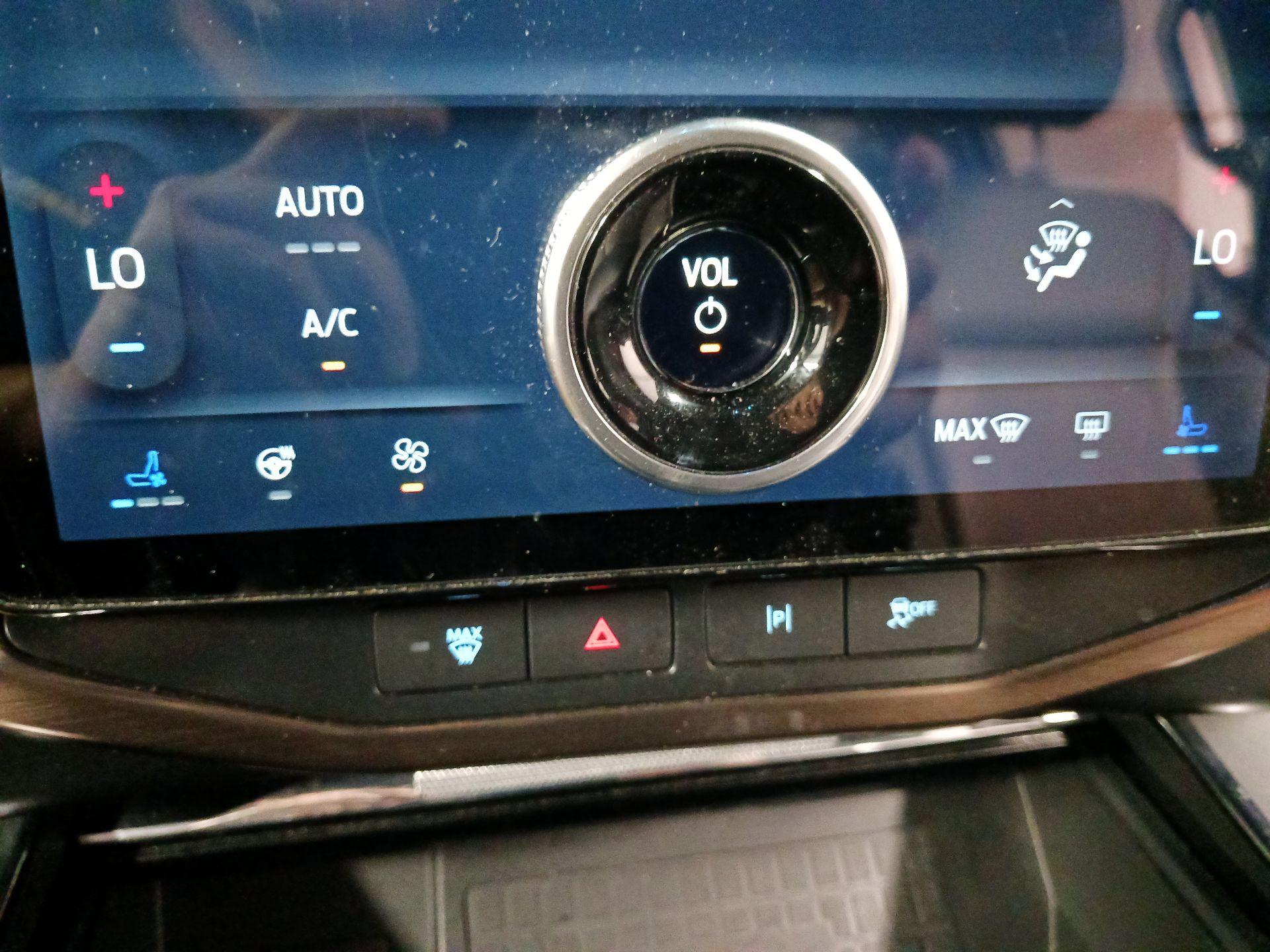 Thumbnail: 2022 Ford F-150 - 15